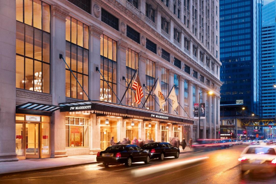 JW Marriott Chicago - Chiuchiufurniture