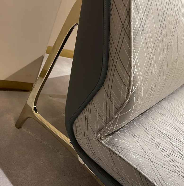 W018SF18 Lounge chair