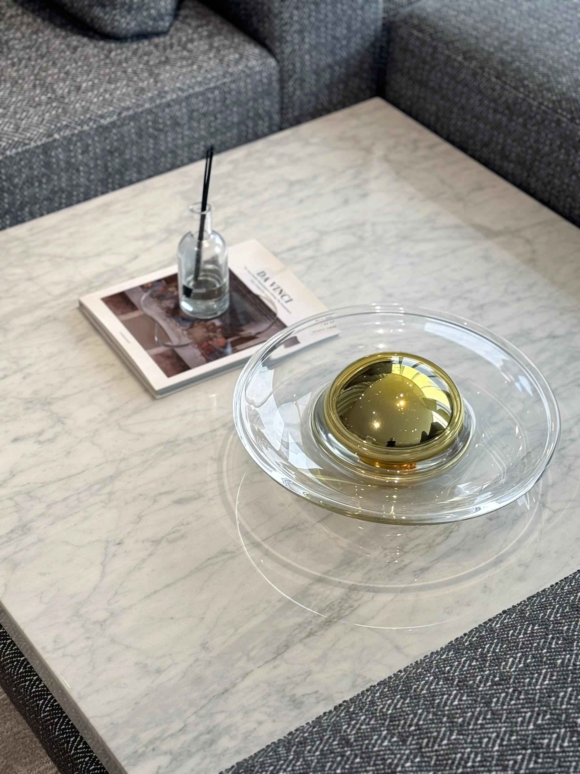 Minimalist Aesthetics: Multi-functional Modular Design of Tofu Block Sofa