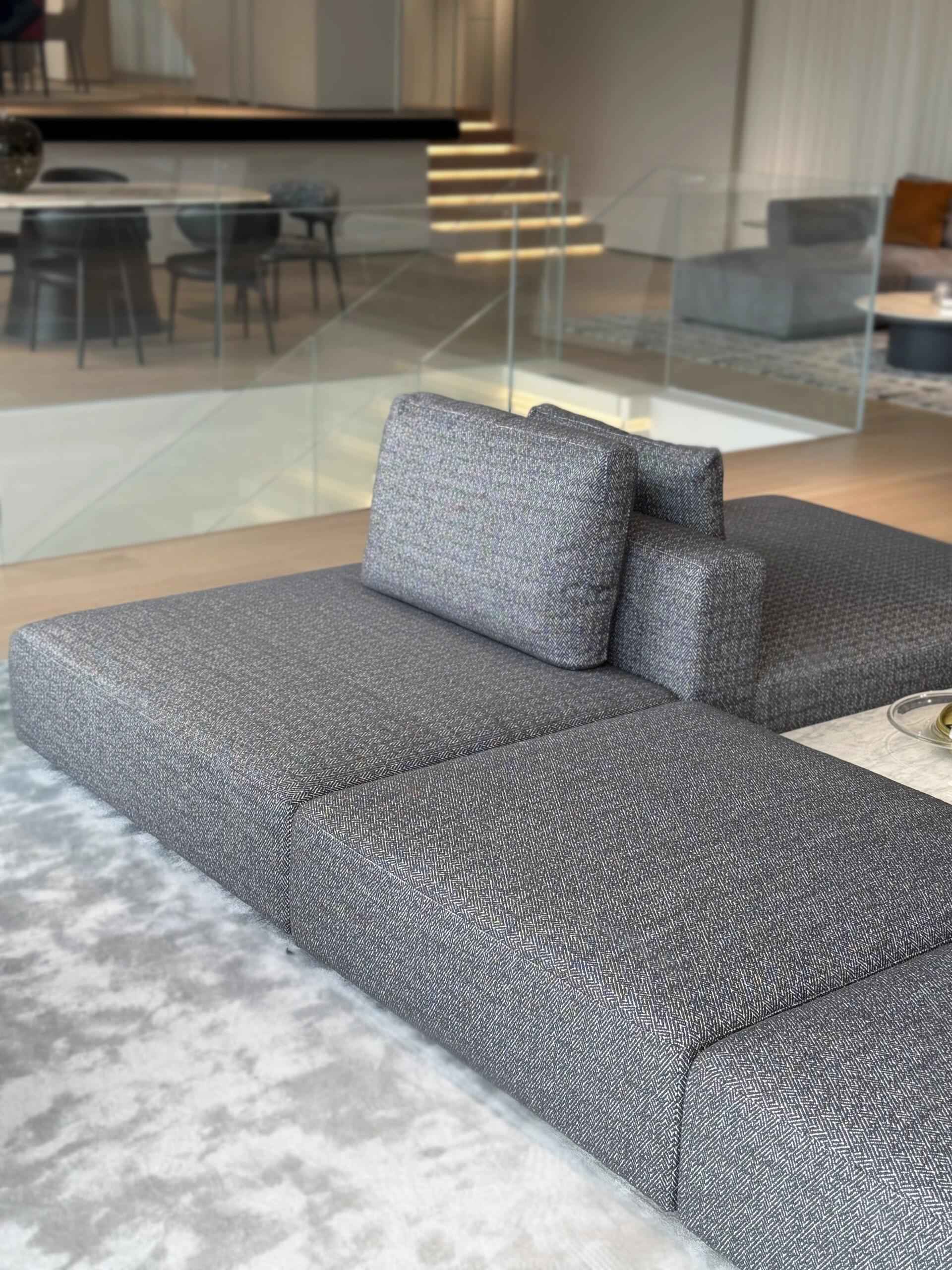 Minimalist Aesthetics: Multi-functional Modular Design of Tofu Block Sofa