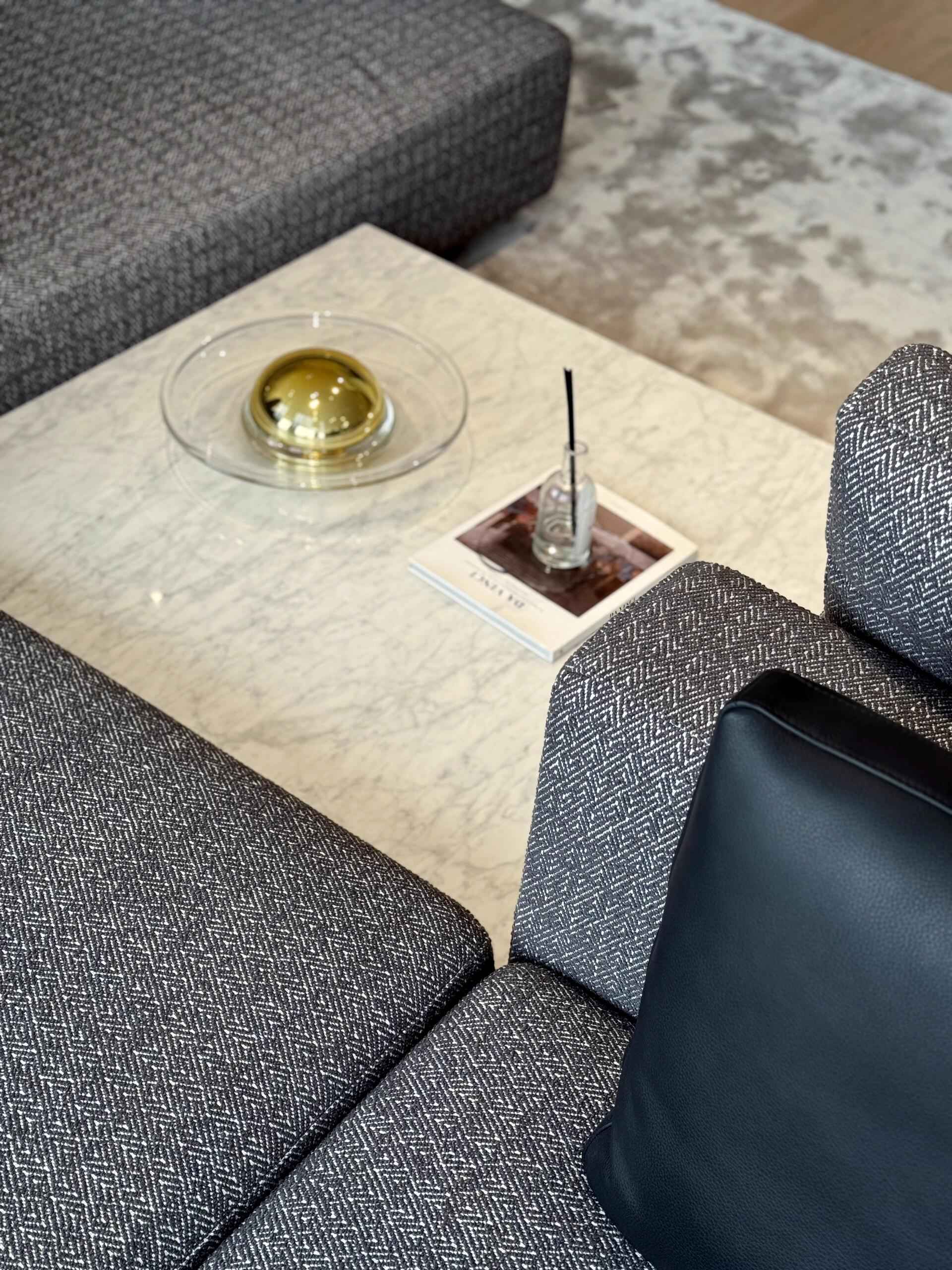 Minimalist Aesthetics: Multi-functional Modular Design of Tofu Block Sofa