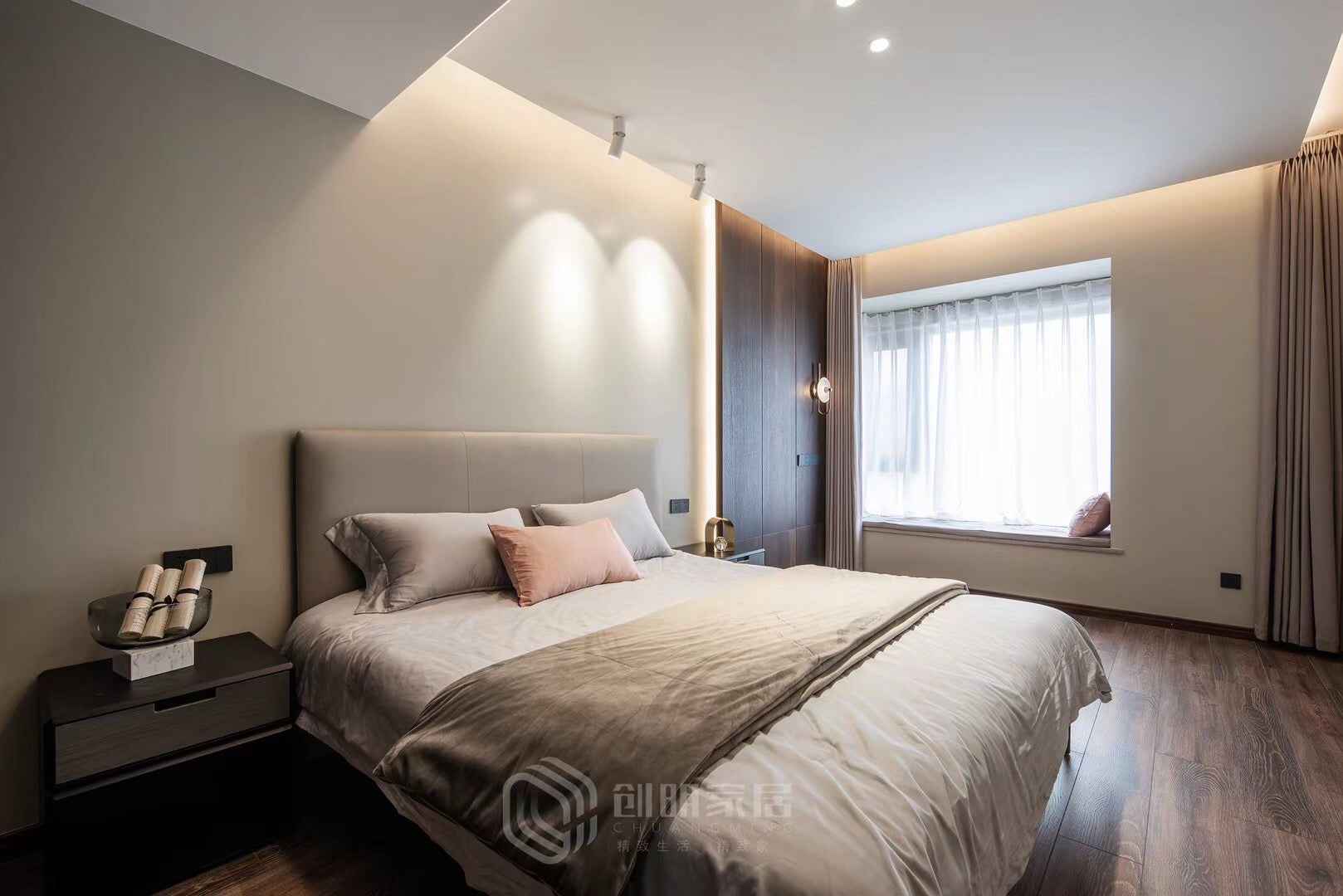 Modern Luxury Leather Comfort KB-VVCASA-BED-VX3-1975-1 Bed