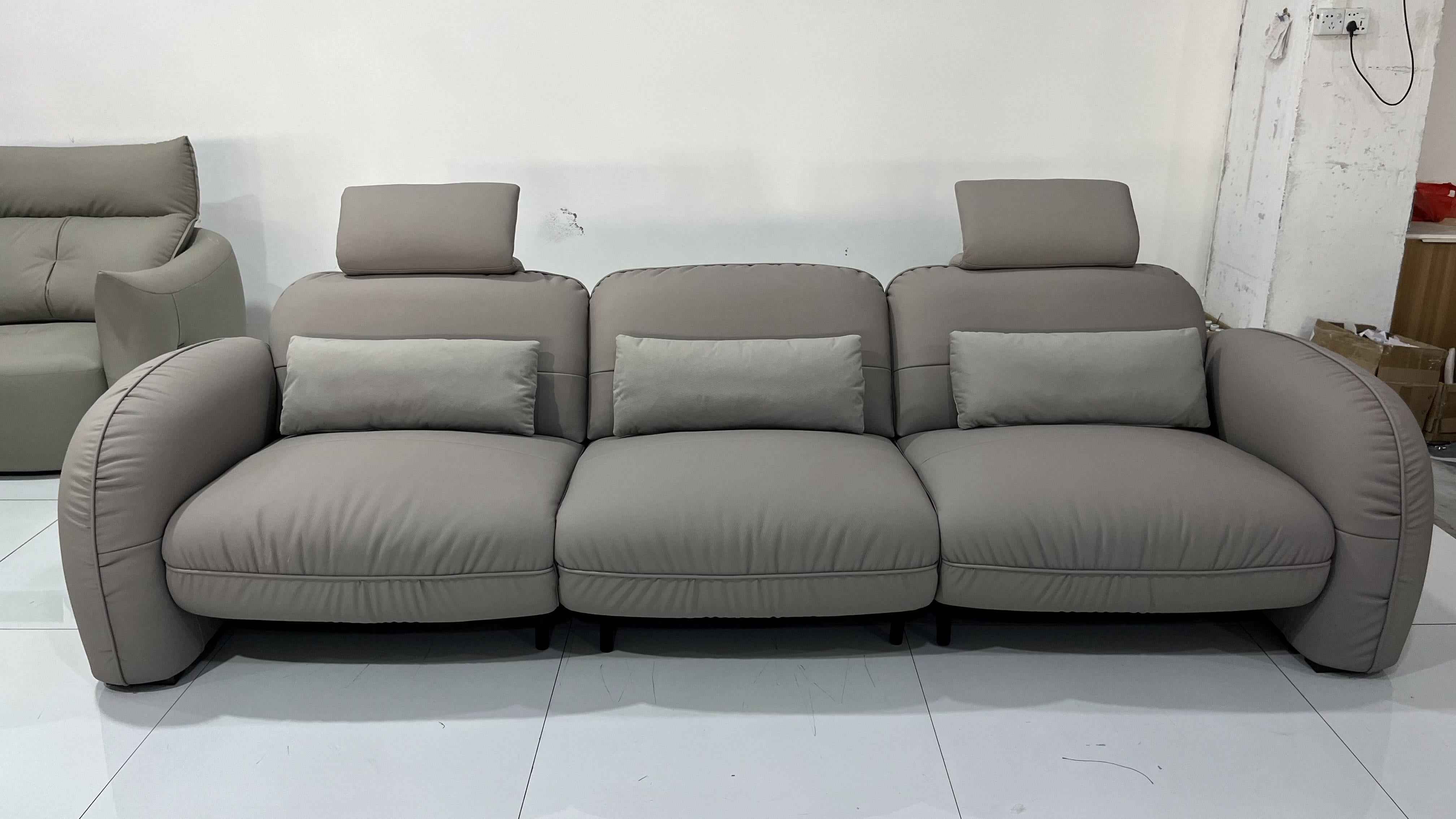 CB3602 Sofa