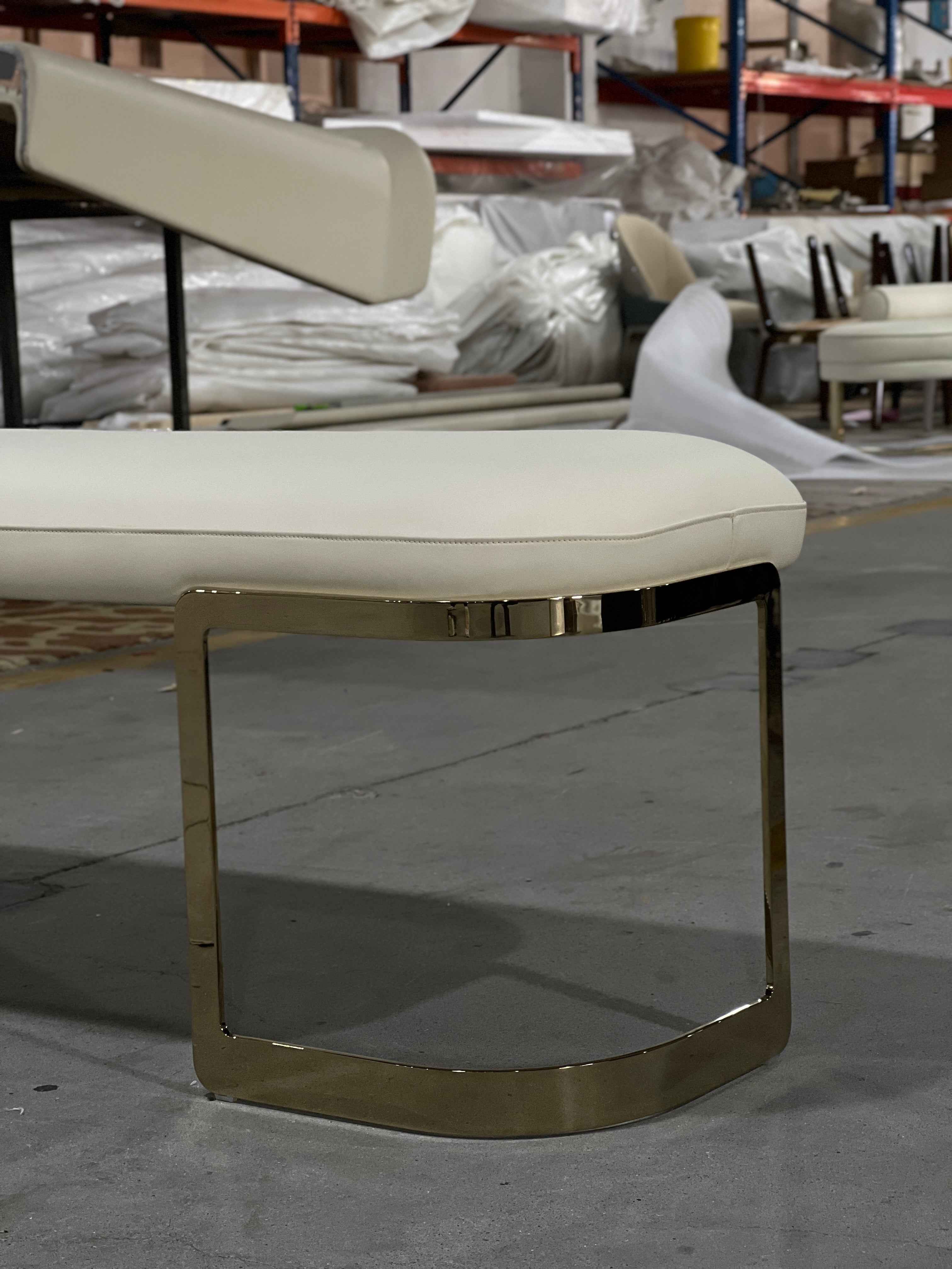 WH301B18 end of bed stool