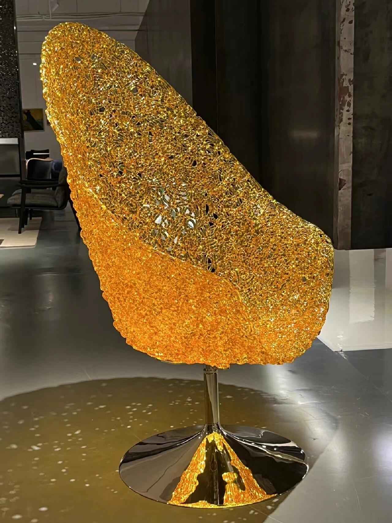 ueen Crystal Chair: Twinkling Stars of the Night Sky