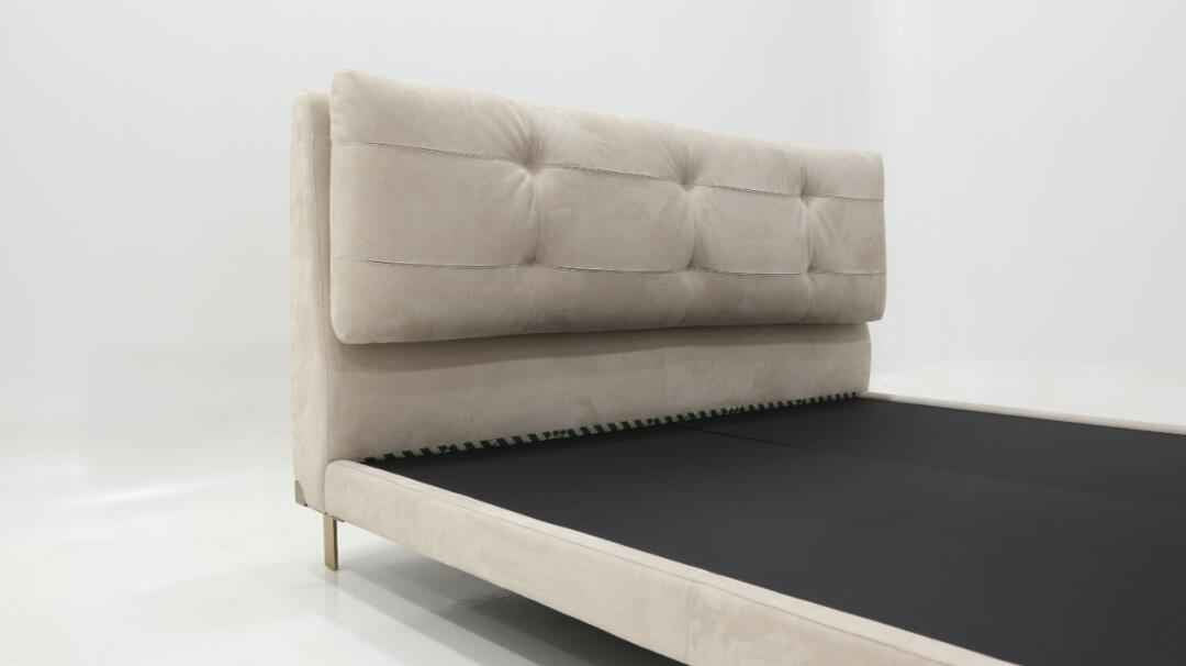 2253 Bed Viktor, the fairy bed.