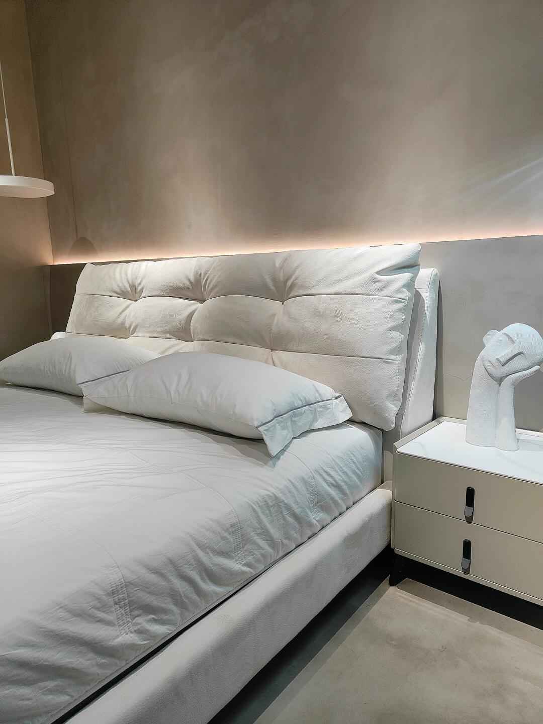 2253 Bed Viktor, the fairy bed.