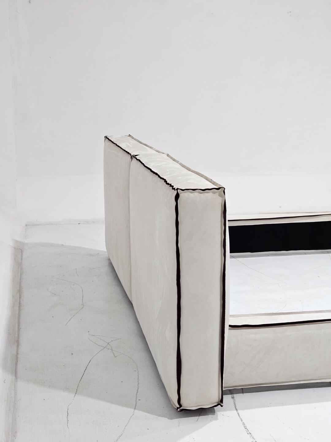 2262 Bed tofu bed Fluff bed