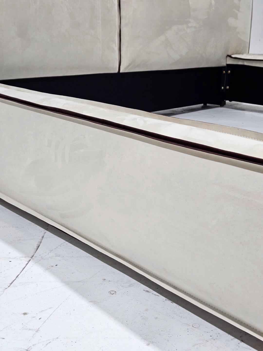 2262 Bed tofu bed Fluff bed