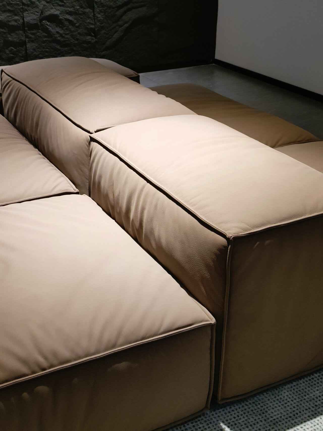 Minimalist Aesthetics: Multi-functional Modular Design of Tofu Block Sofa