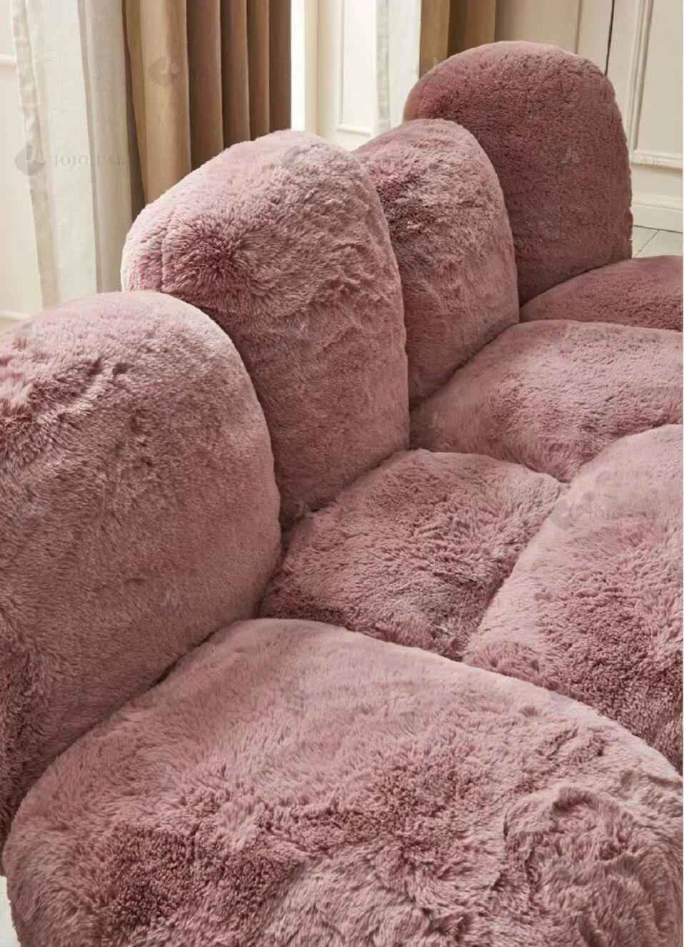 Elegant and Comfortable: The Powder-Puff Touch of the Cipria Sofa