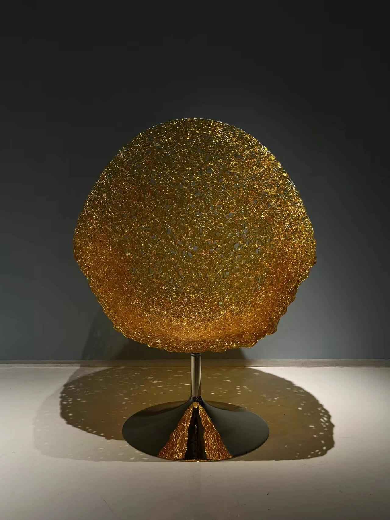 ueen Crystal Chair: Twinkling Stars of the Night Sky