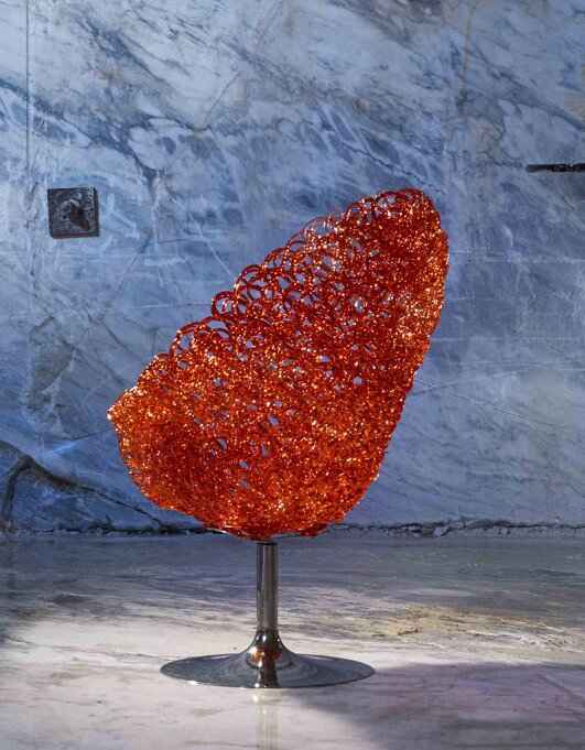 ueen Crystal Chair: Twinkling Stars of the Night Sky