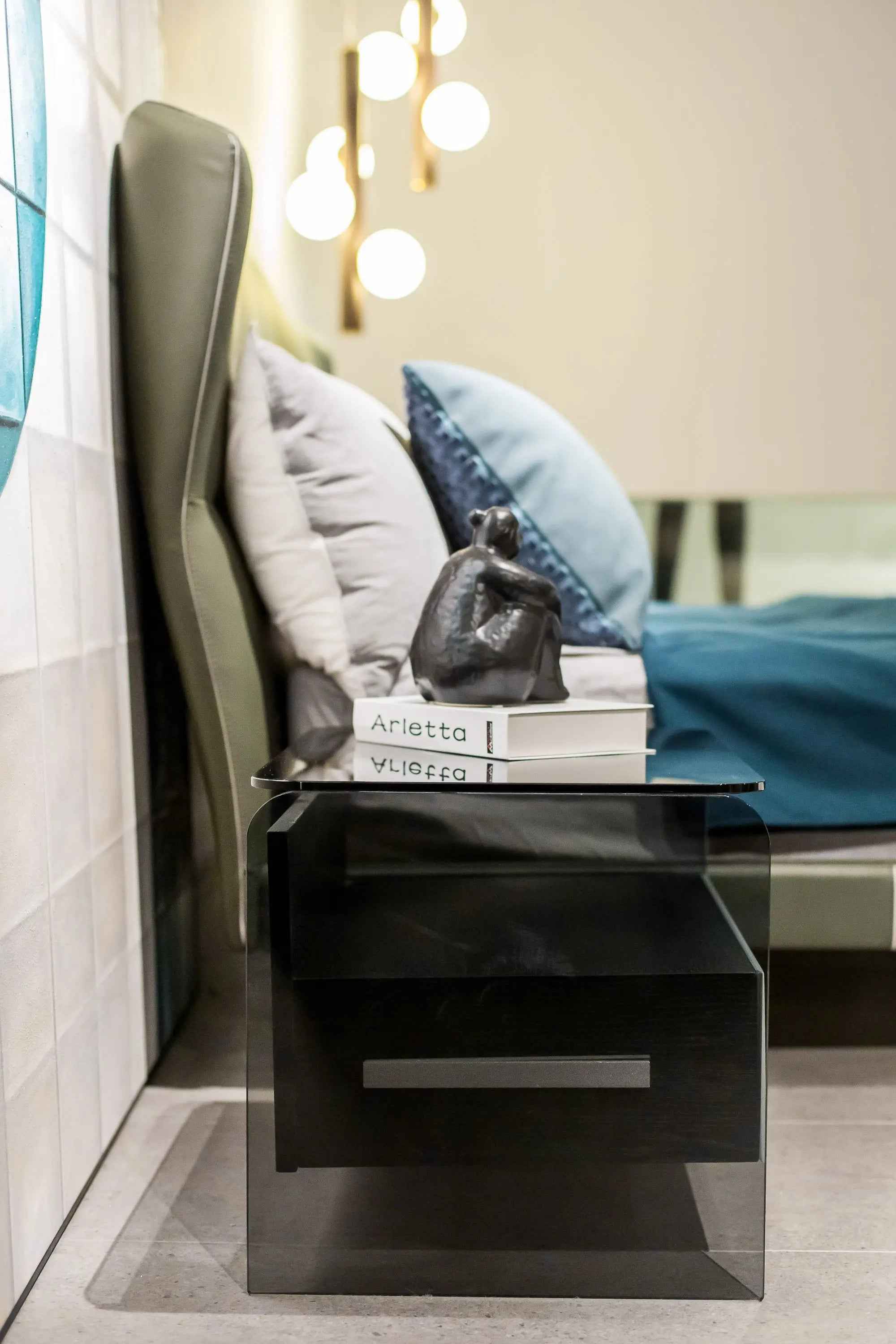 Minimalist Black Glass HX-2066-2/3 Bedside Table for Modern Bedrooms