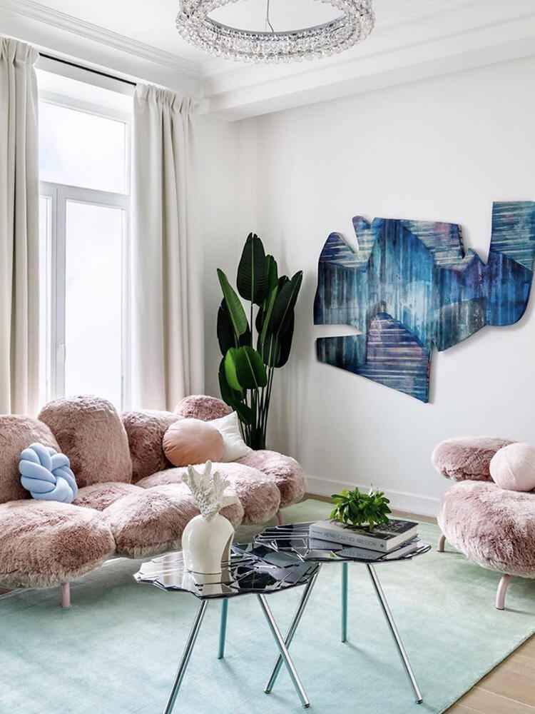 Elegant and Comfortable: The Powder-Puff Touch of the Cipria Sofa