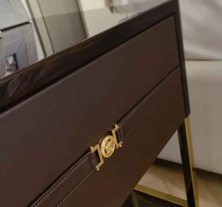 WH313B11B bedside table