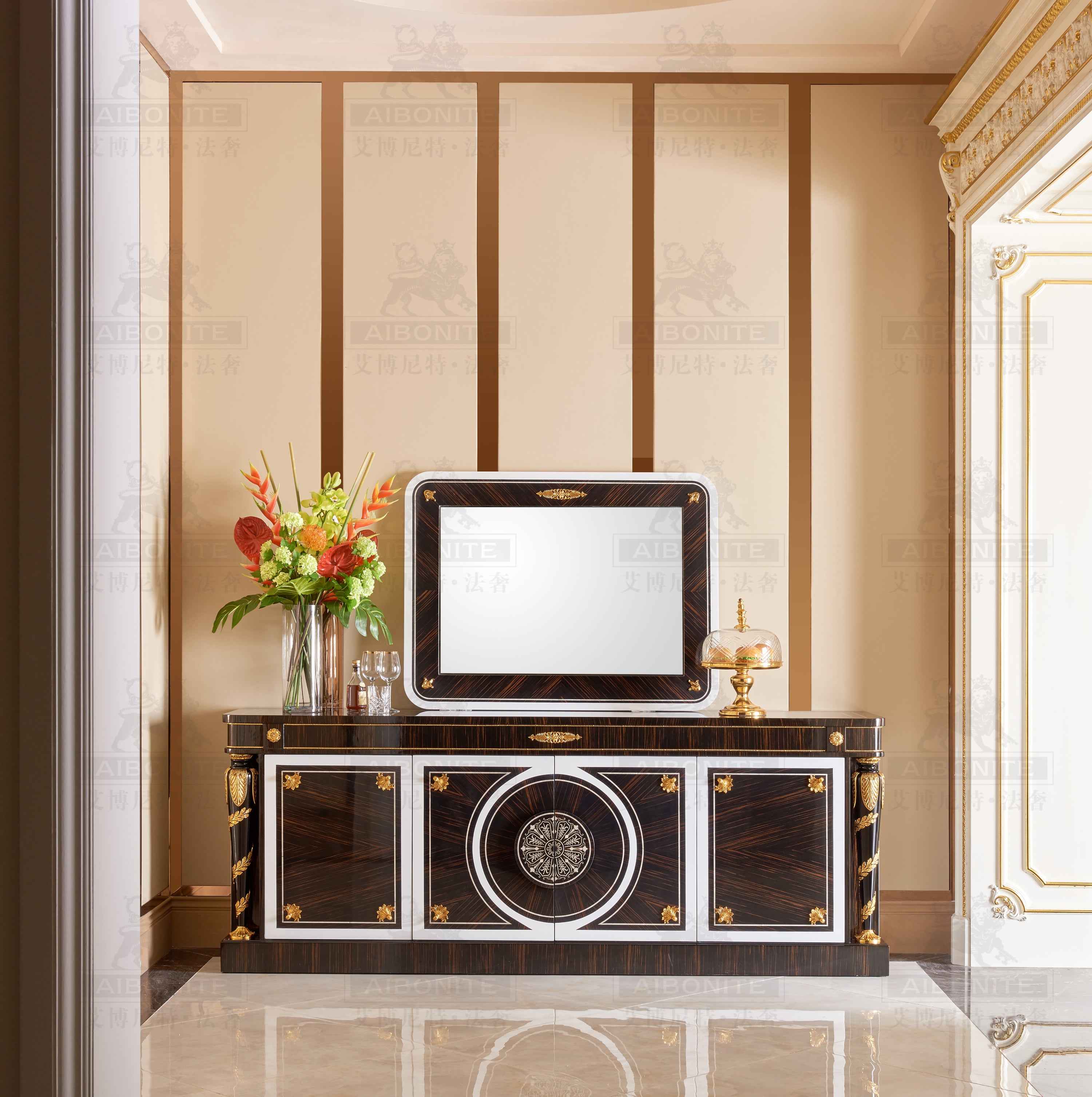 AI-2019B-13 Sideboard