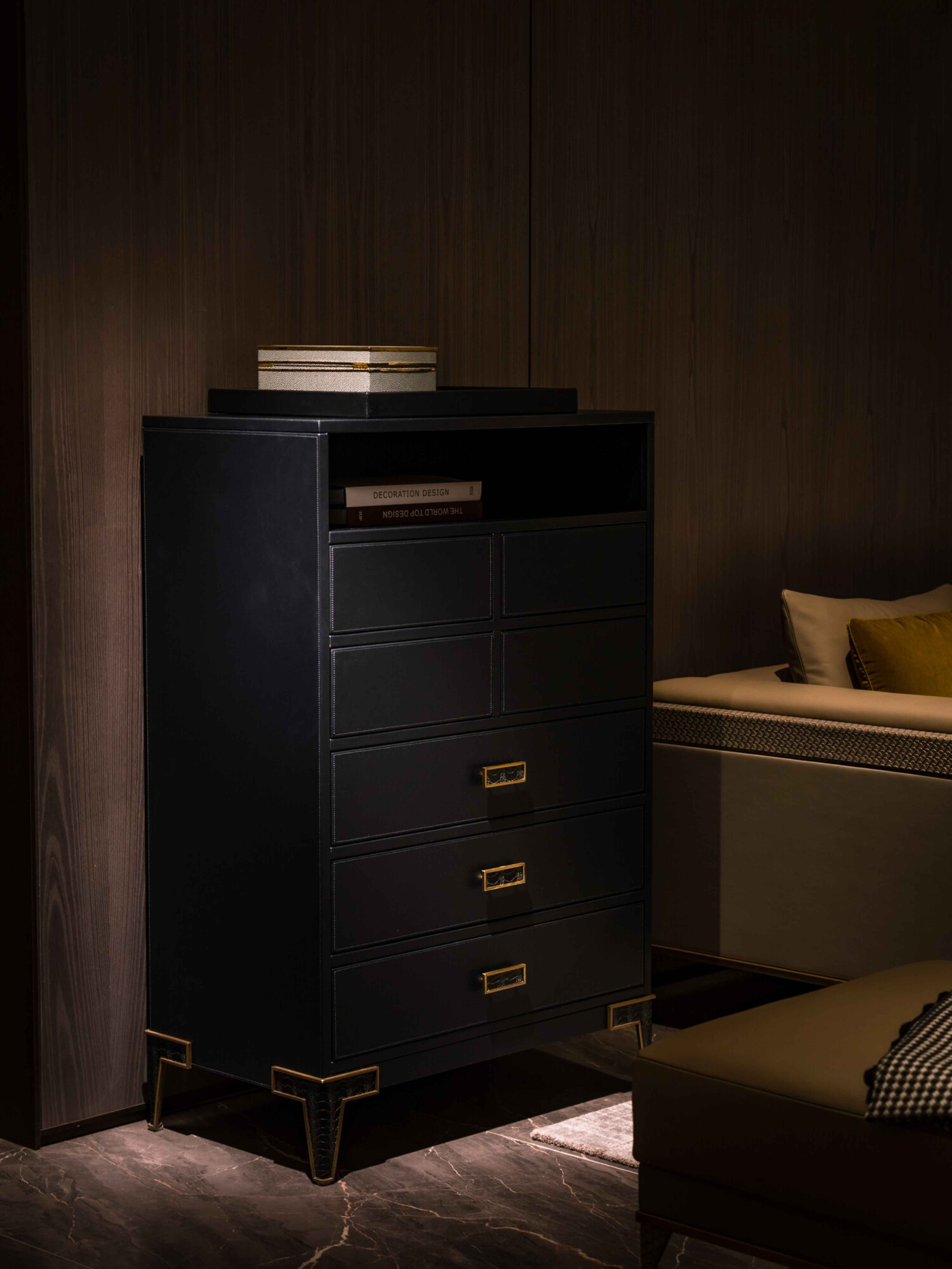 APTA-3009 Chest of drawers