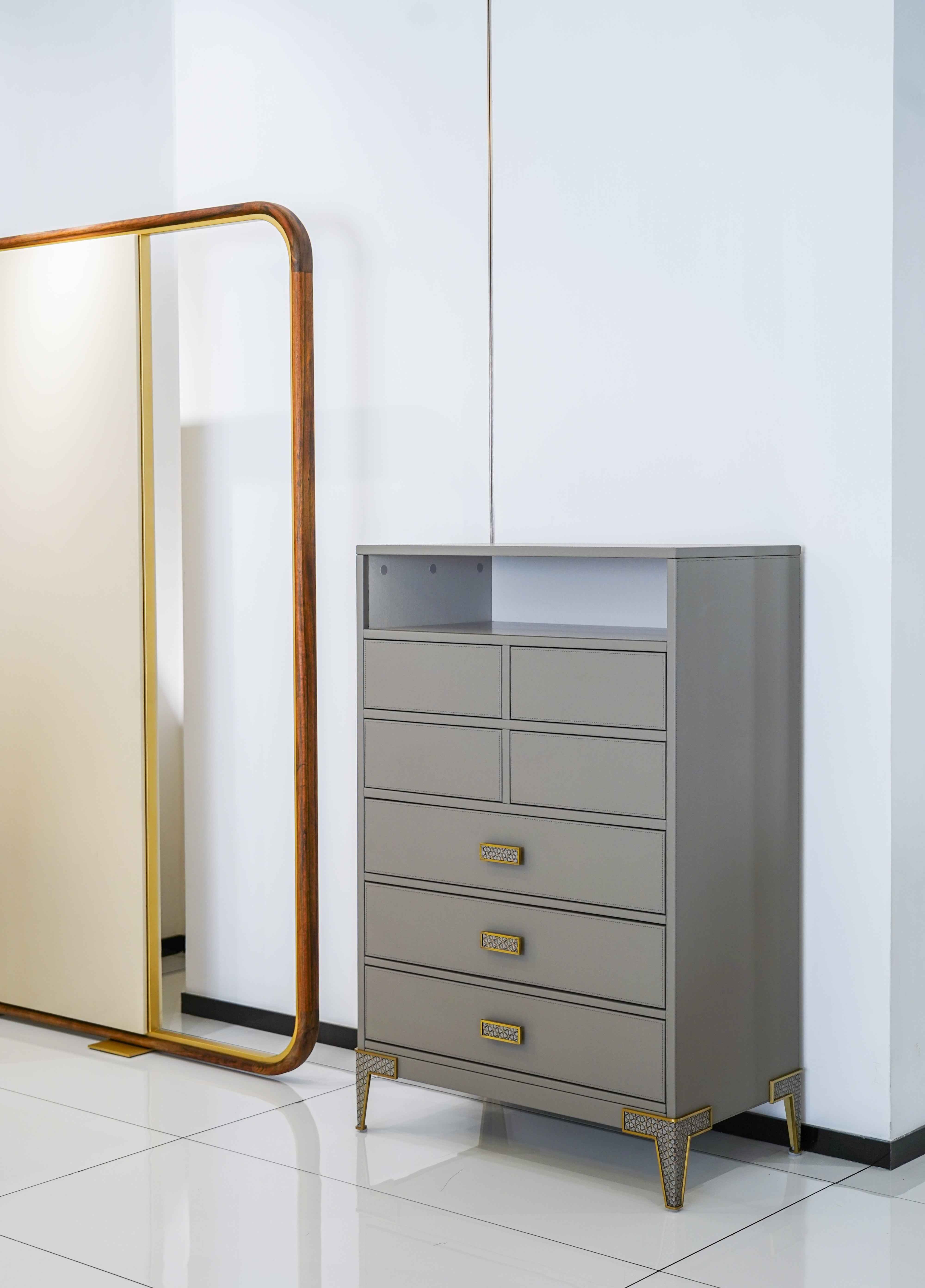 APTA-3009 Chest of drawers