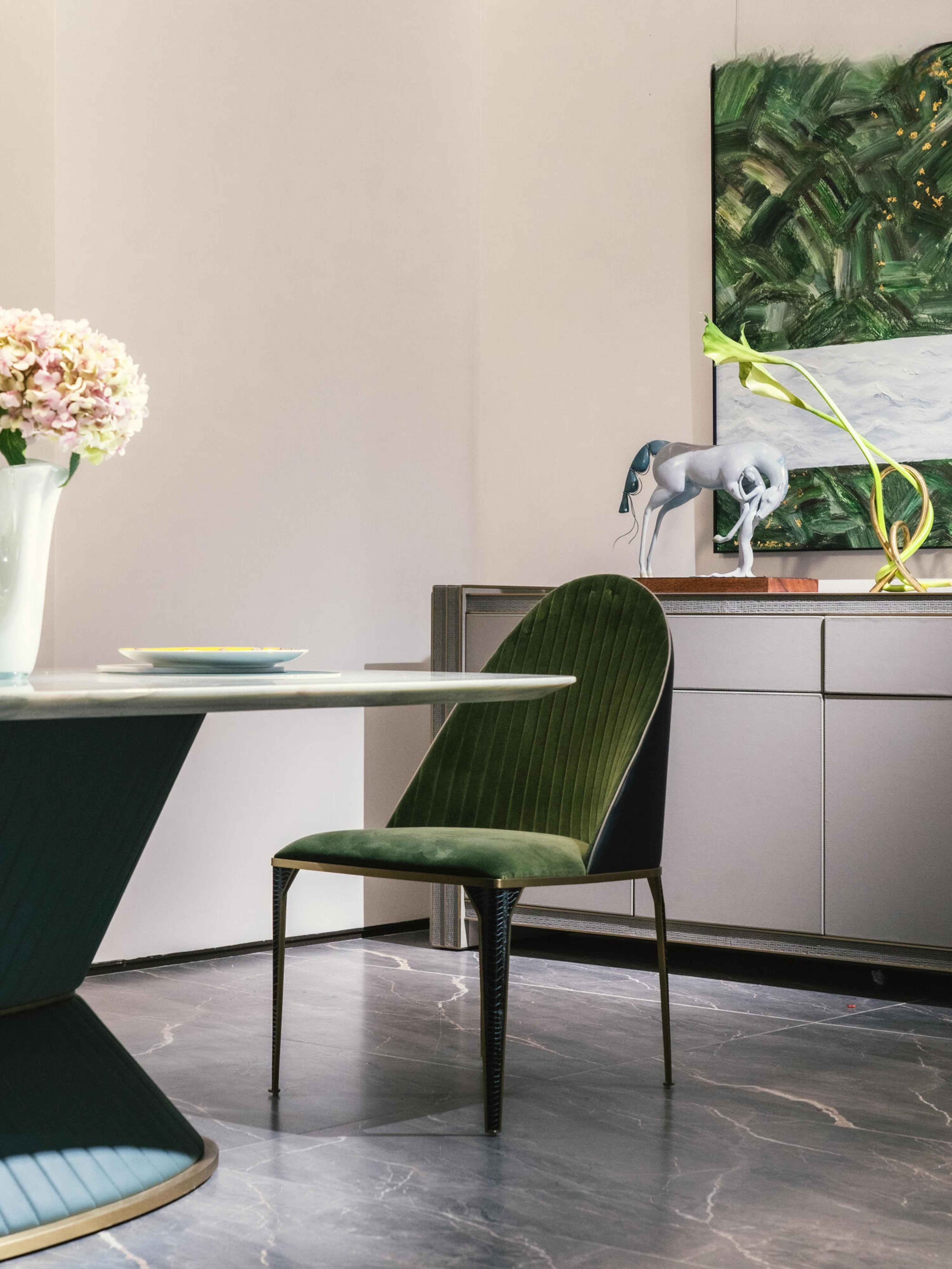 APTV-3095 Dining chair