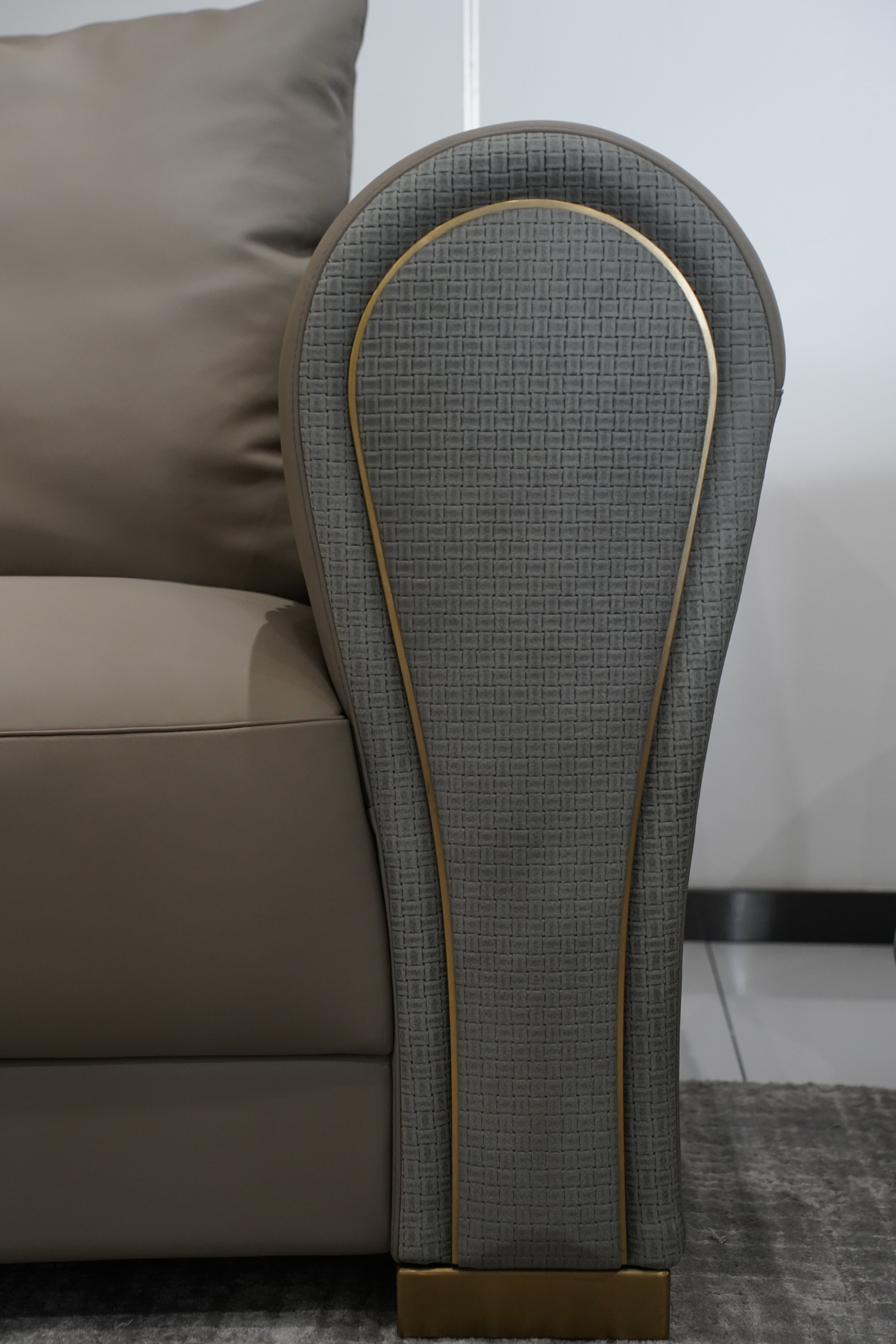 APTS-3100 Sofa - Chiuchiufurniture