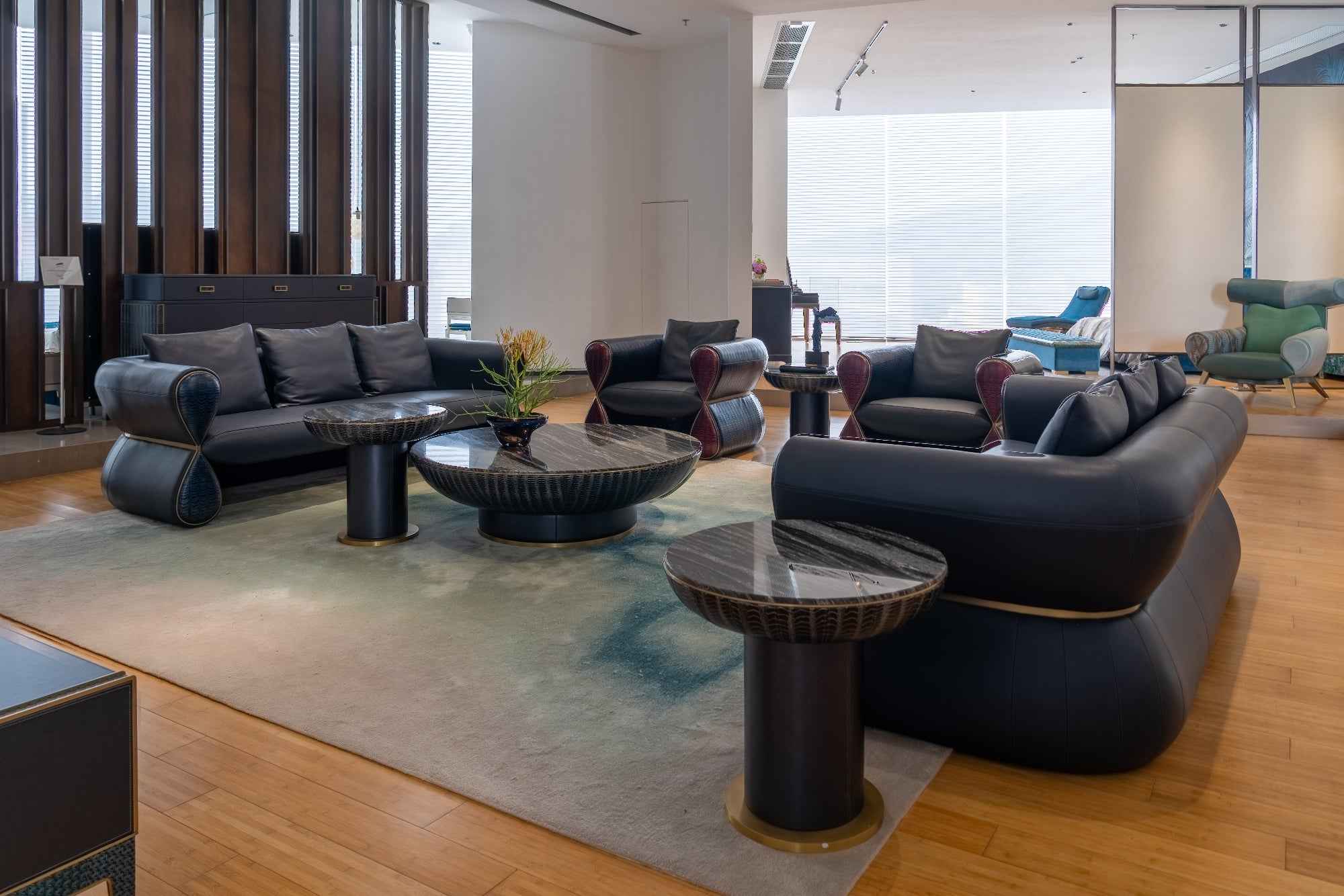 APTC-3117 Coffee table