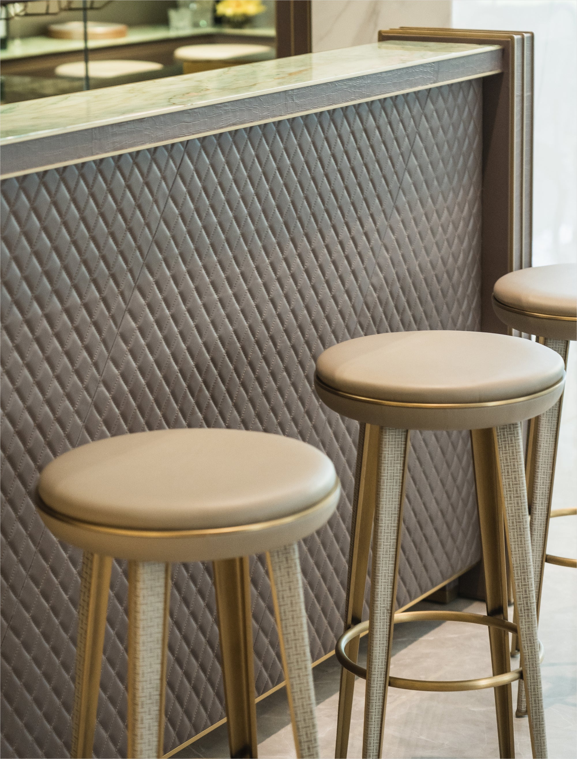 APTV-2630 Bar Stools Bar chair - Chiuchiufurniture