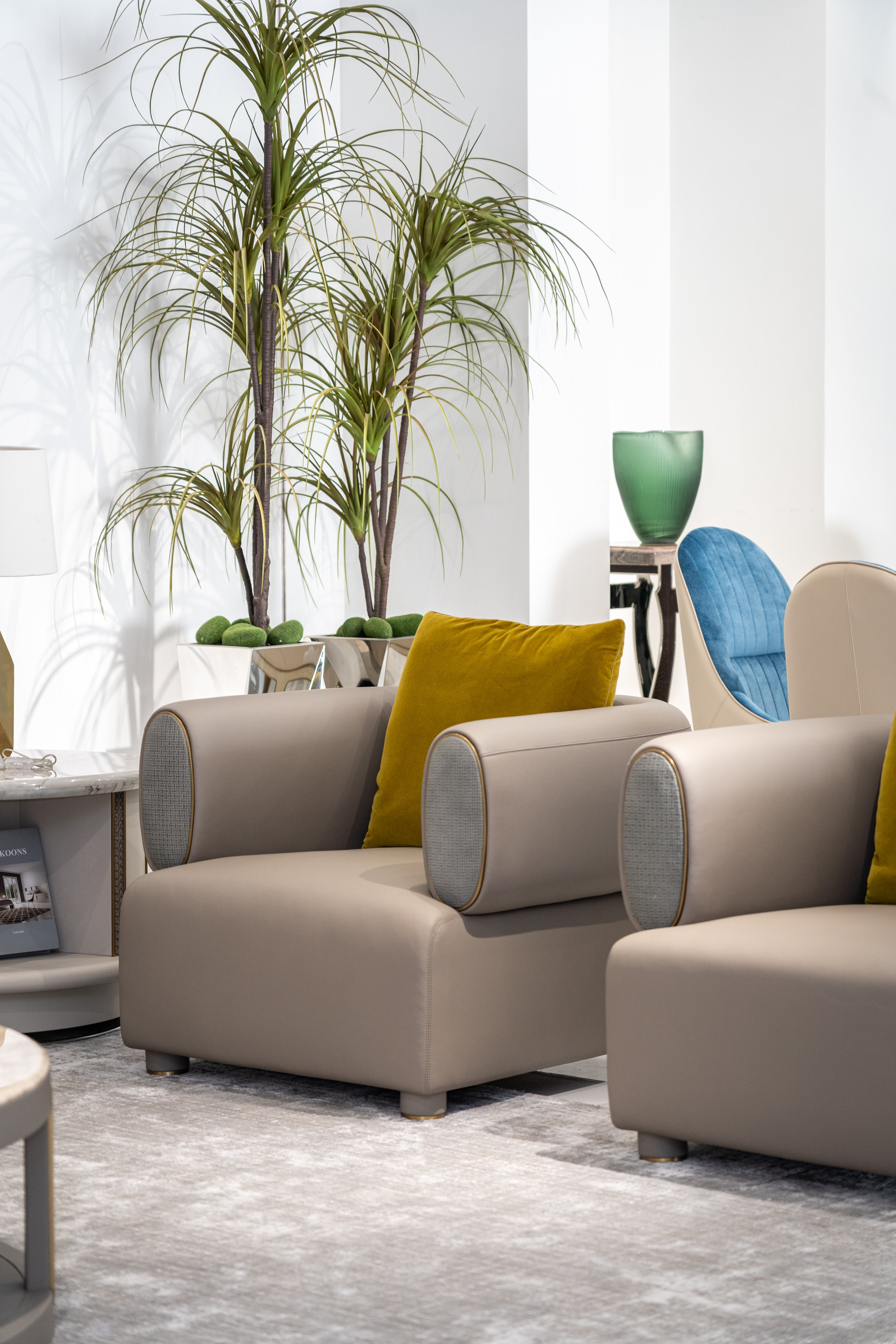 APTV-3113 Lounge Chair - Comfortable Leisure Chair - Modern Single Seating - Chiuchiufurniture