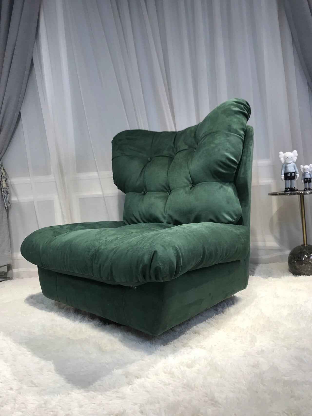 2255 Lounge chair Milano Cloud Swivel Chair