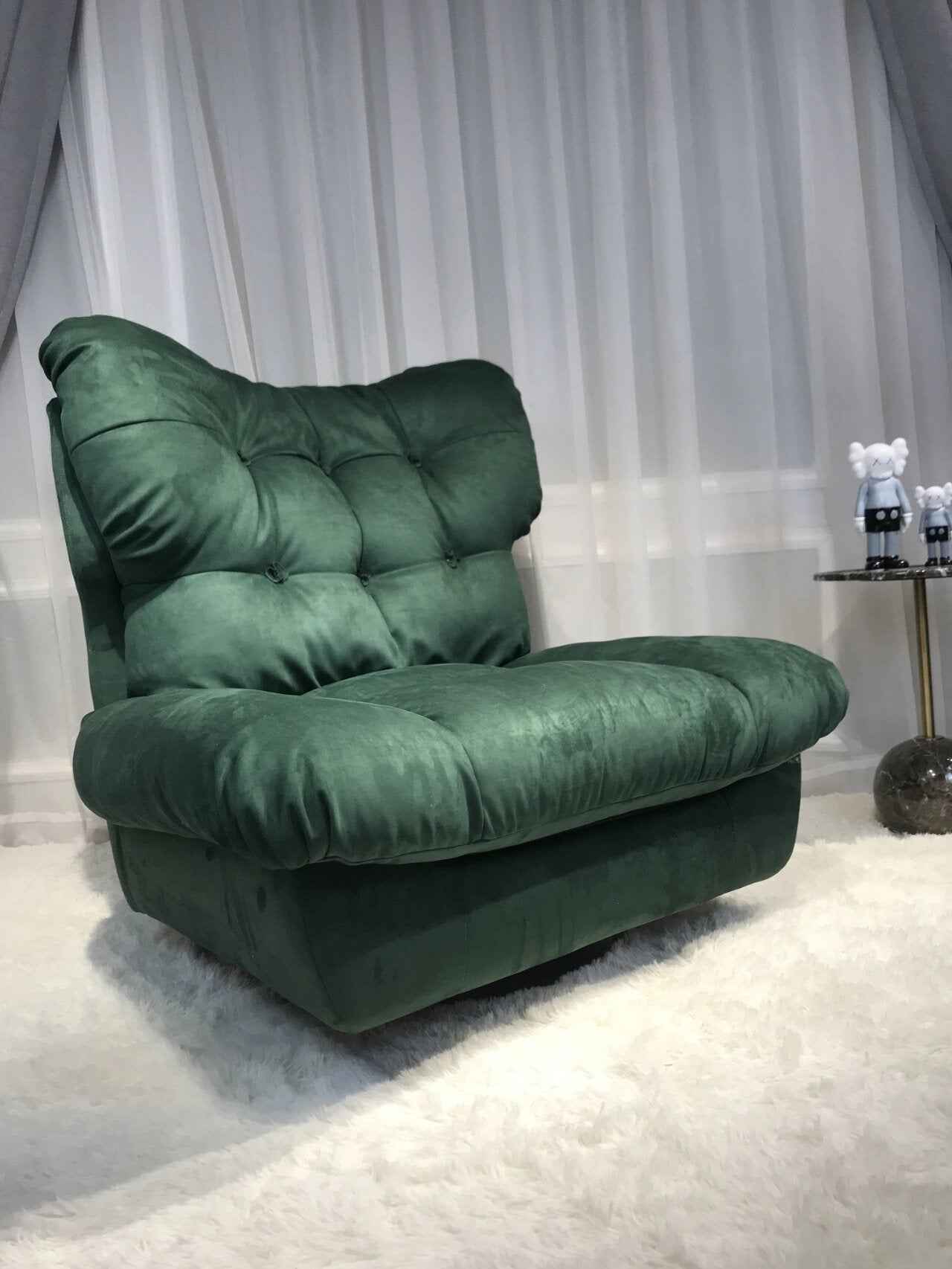 2255 Lounge chair Milano Cloud Swivel Chair