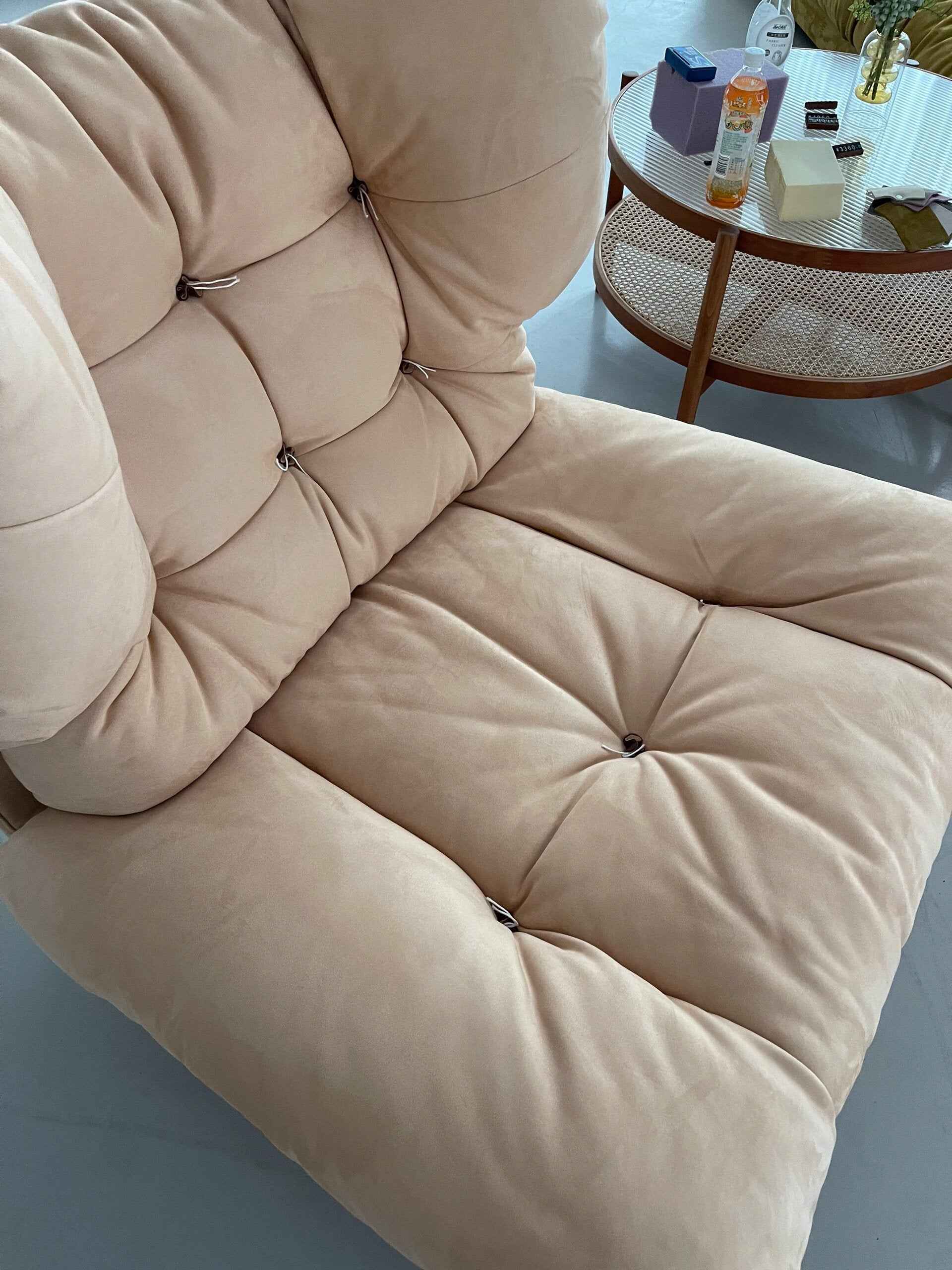 2255 Lounge chair Milano Cloud Swivel Chair