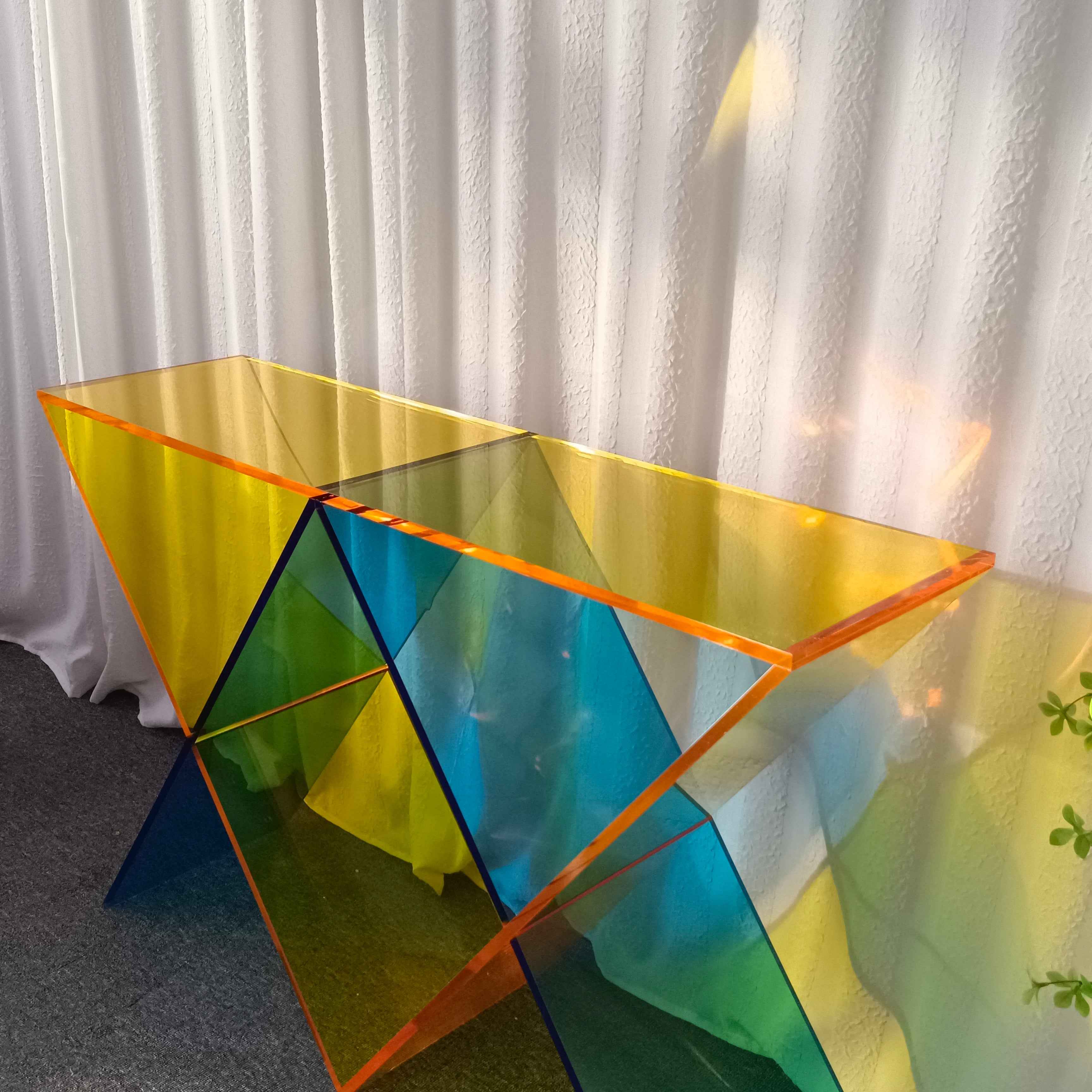 CZ-141 Console Table