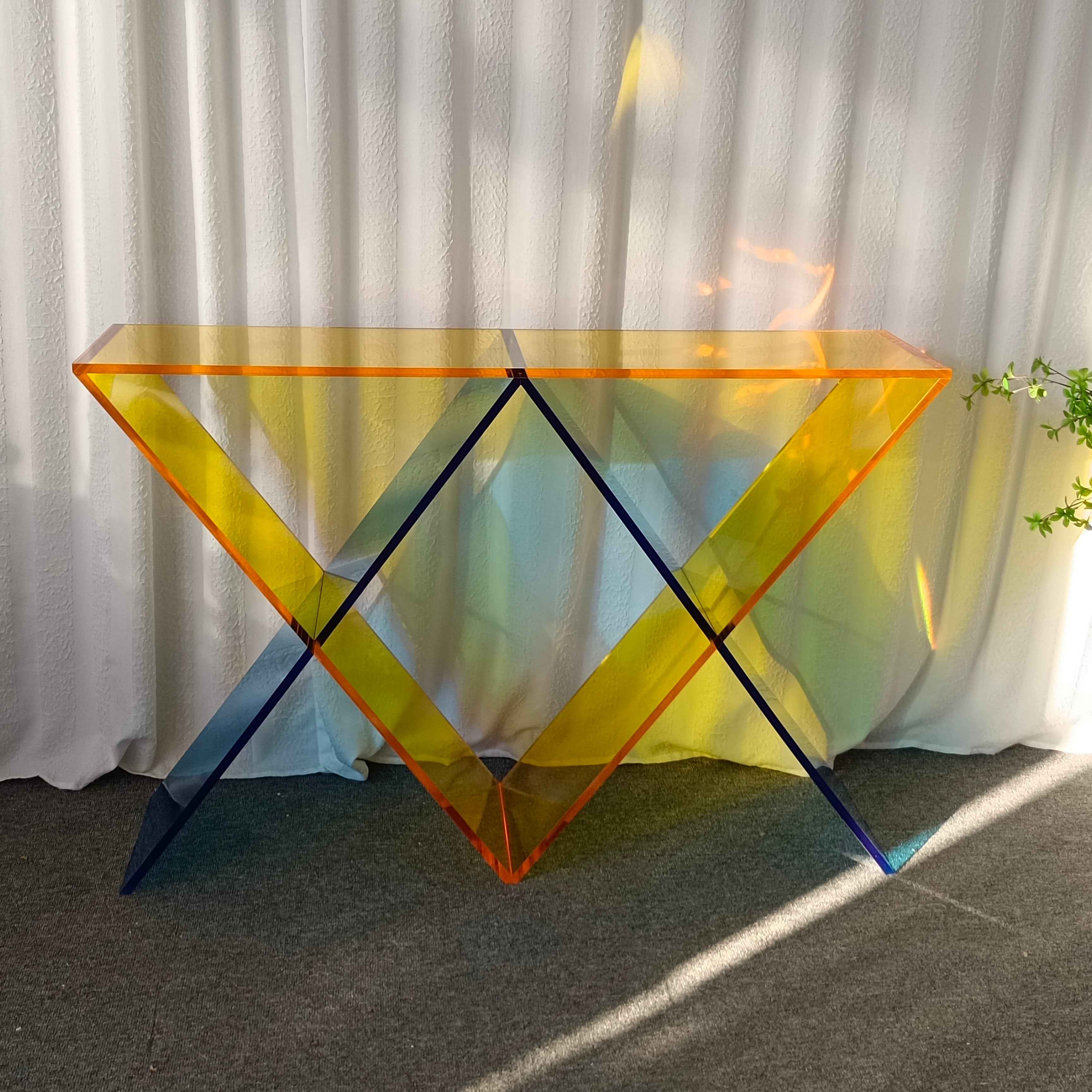 CZ-141 Console Table