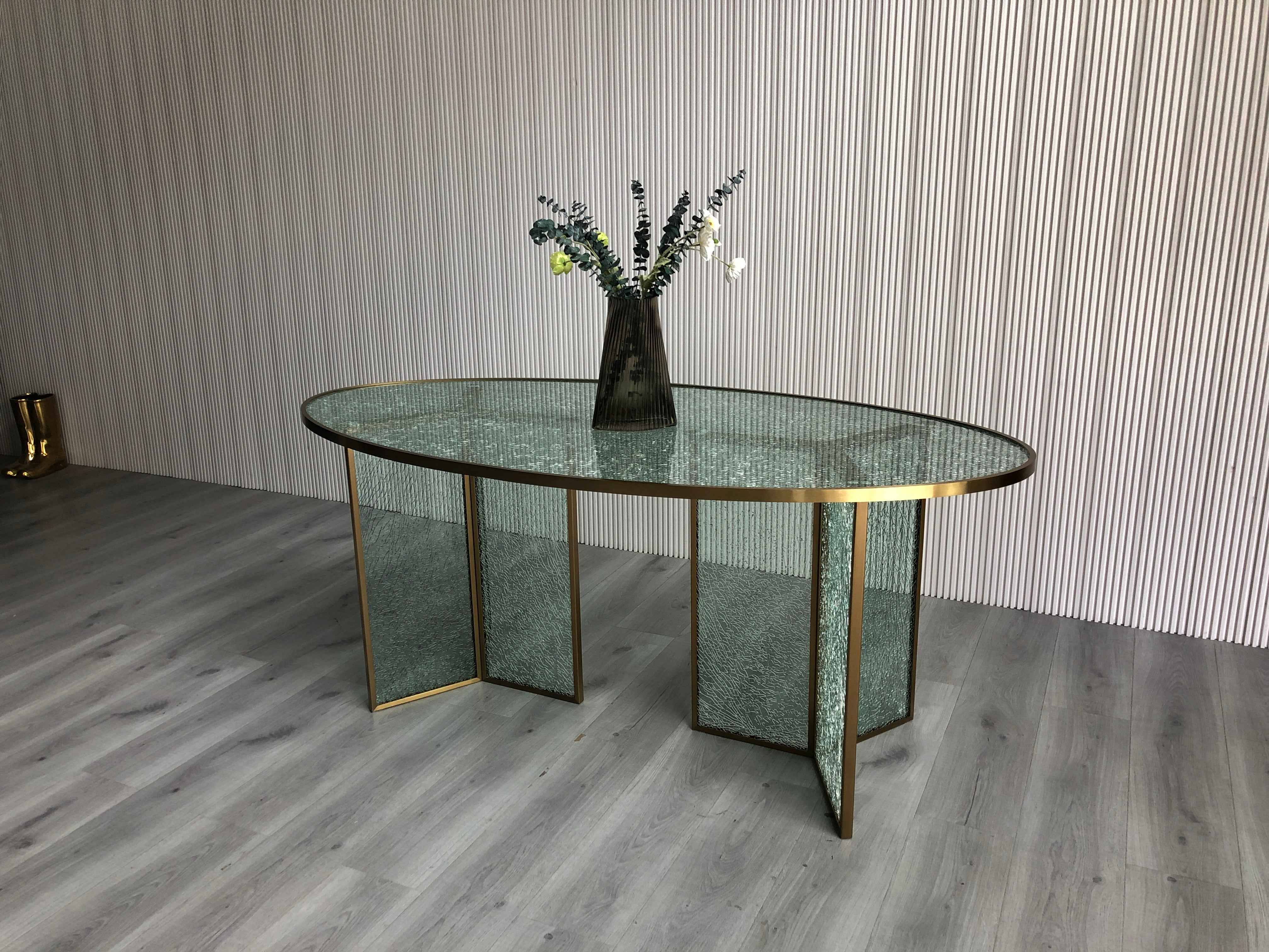 CZ-151 Dining table