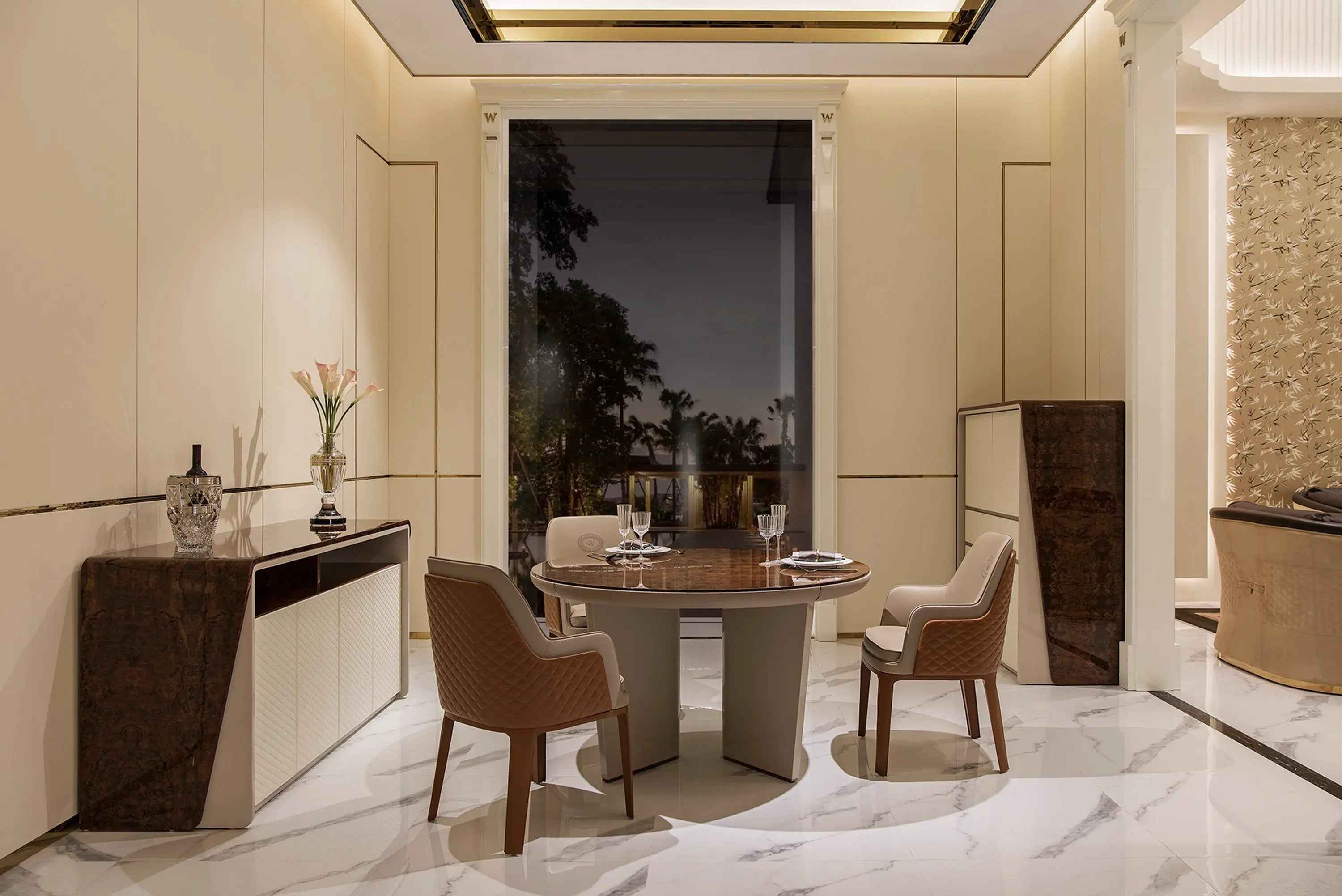 Comfortable and Stylish Dining Chair - Perfect for Any Home W001D5A W001D5B Bentley style Kendal Chair dining chair