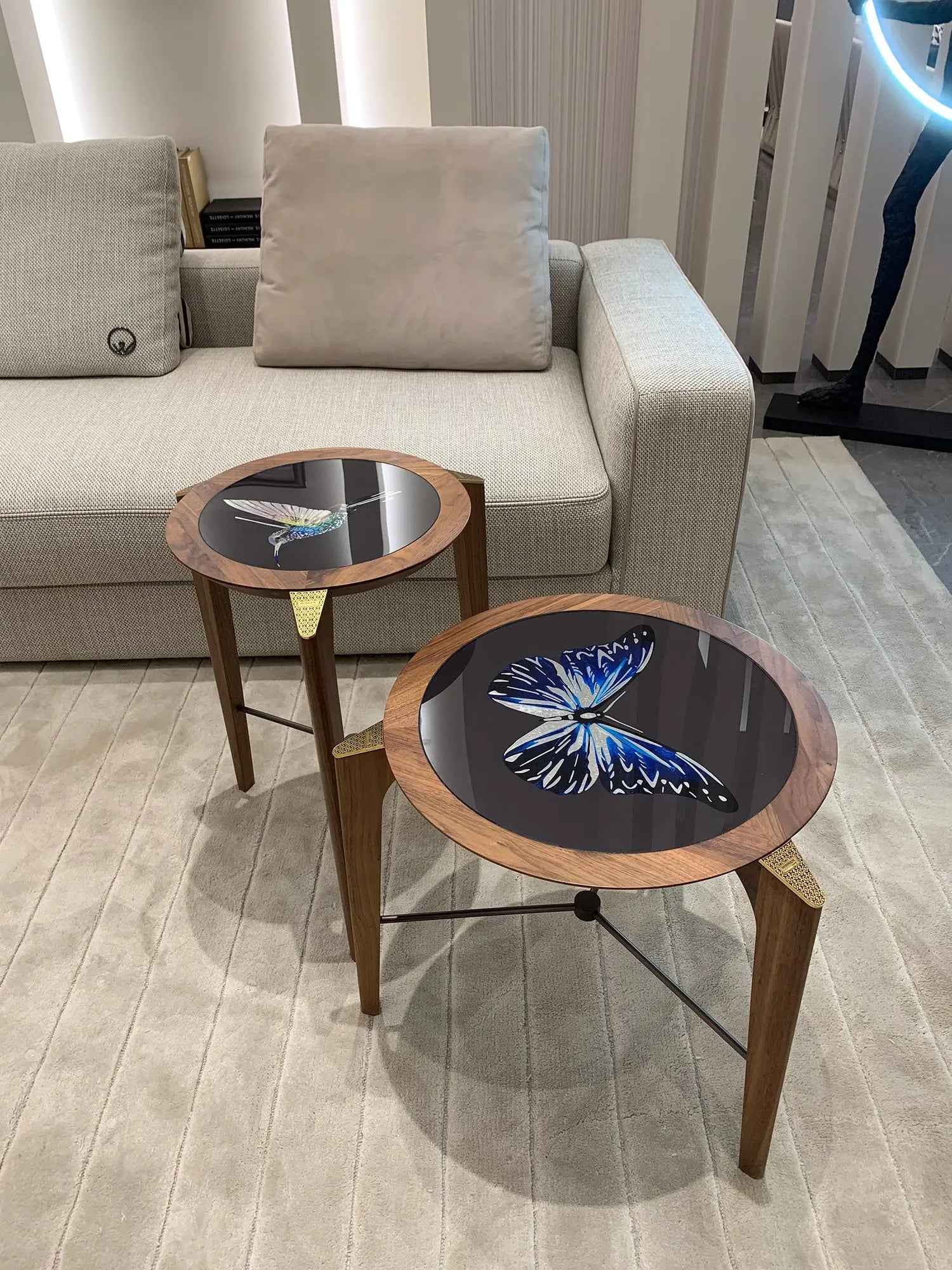 Corner Coffee Table - Space-Saving Solution W011H6C Visionnaire style Breeze Coffee Table Tea table Coner table