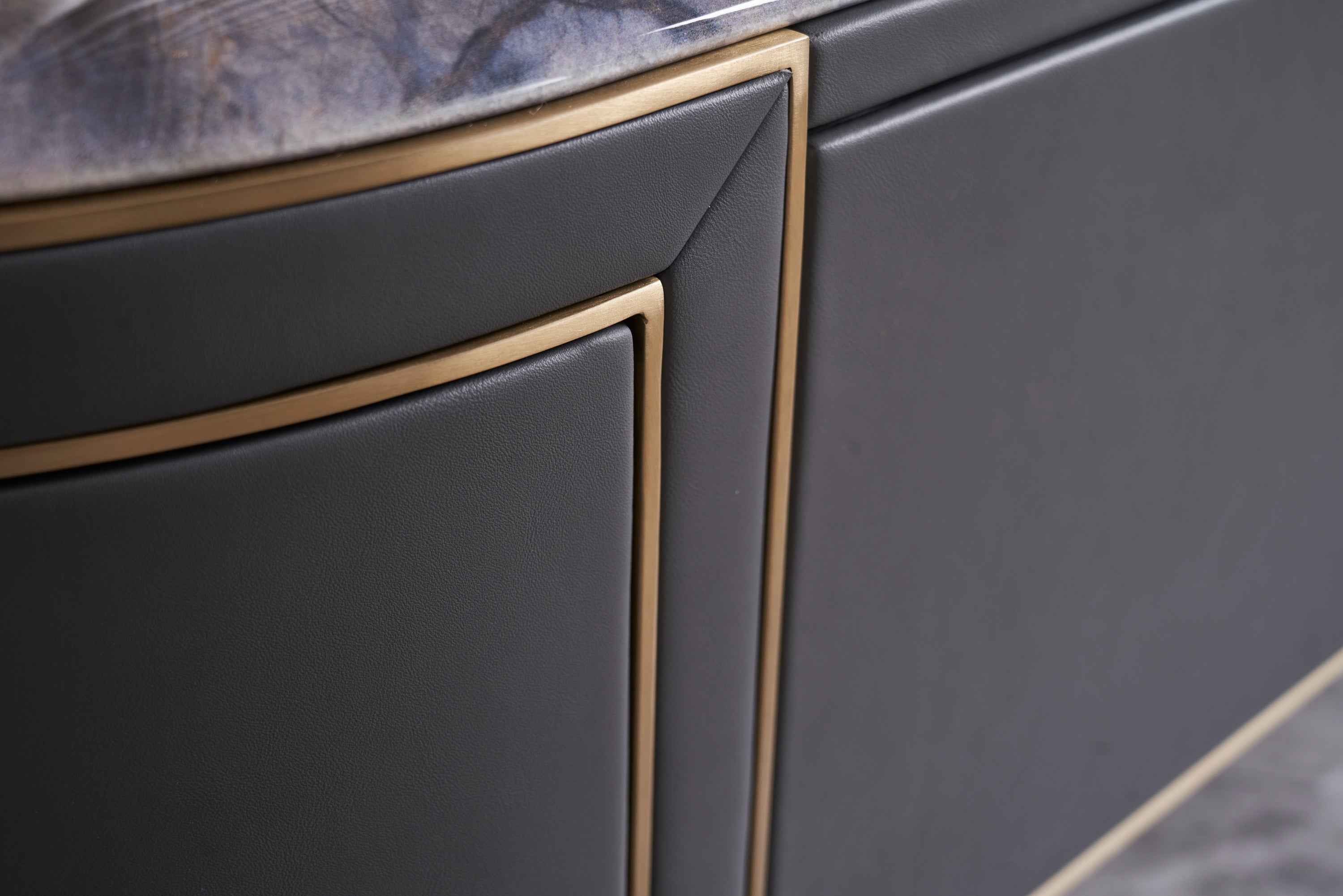 DH-053-2 FLOOR CABINET