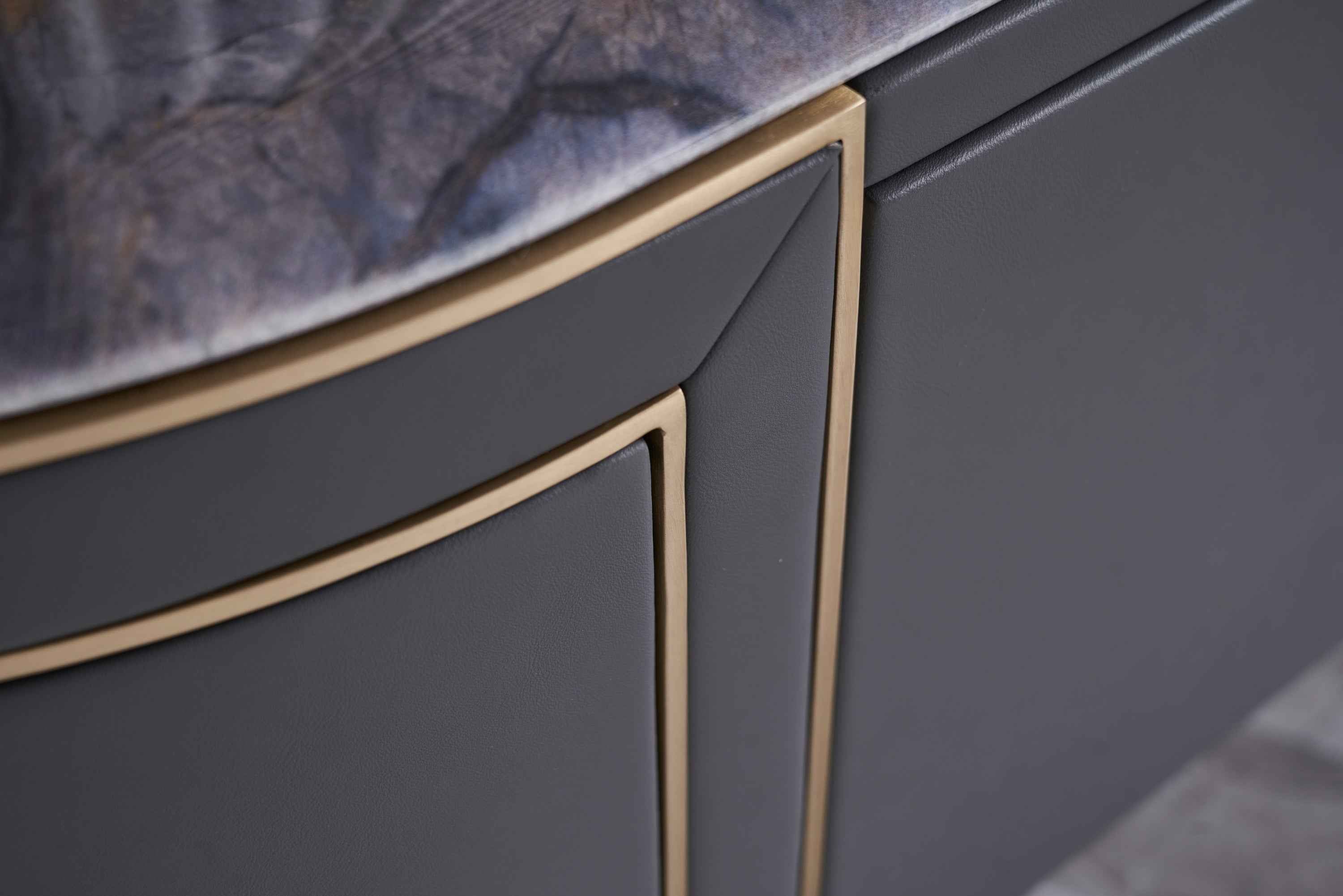 DH-053-2 FLOOR CABINET