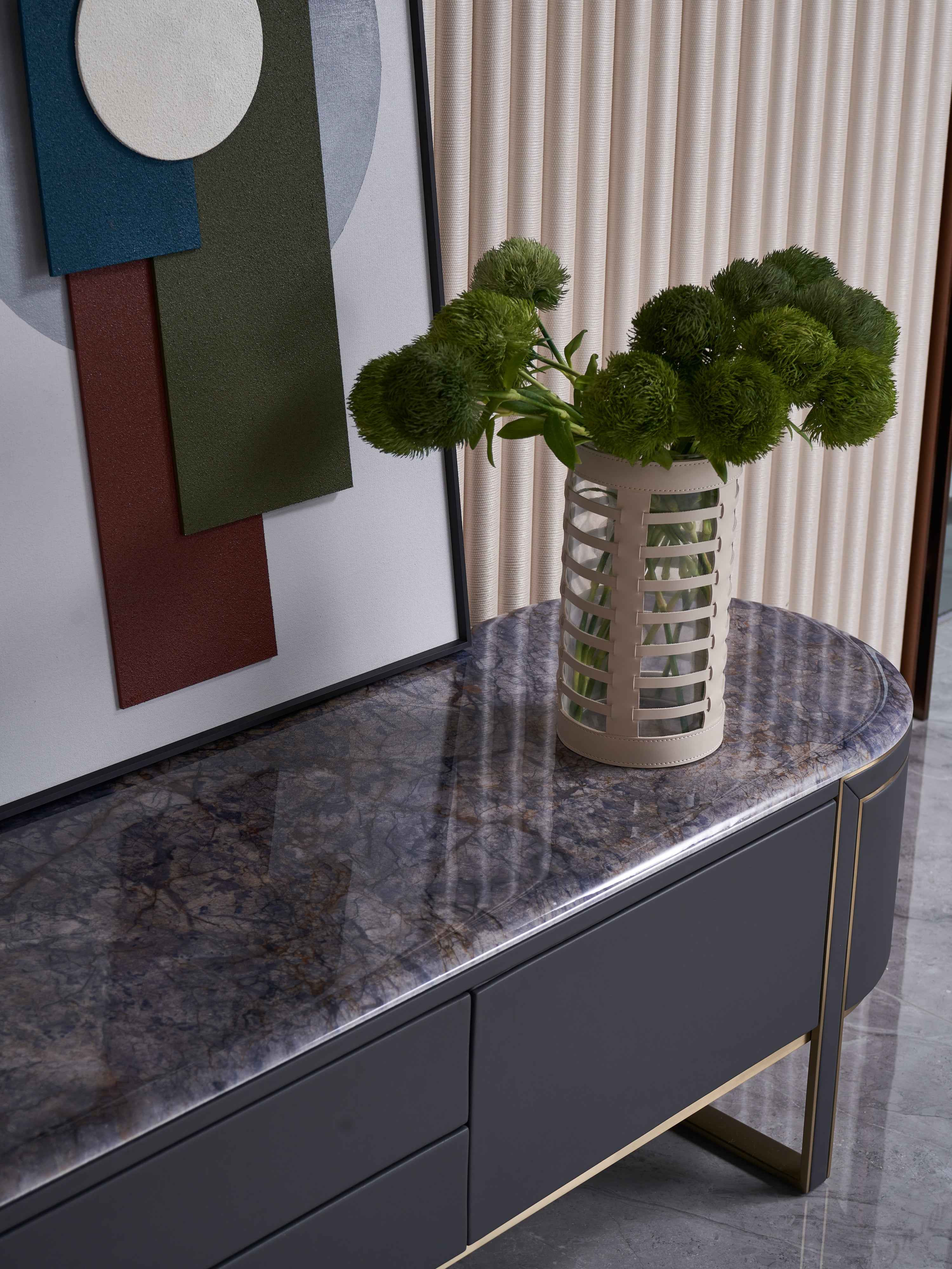 DH-053-2 FLOOR CABINET