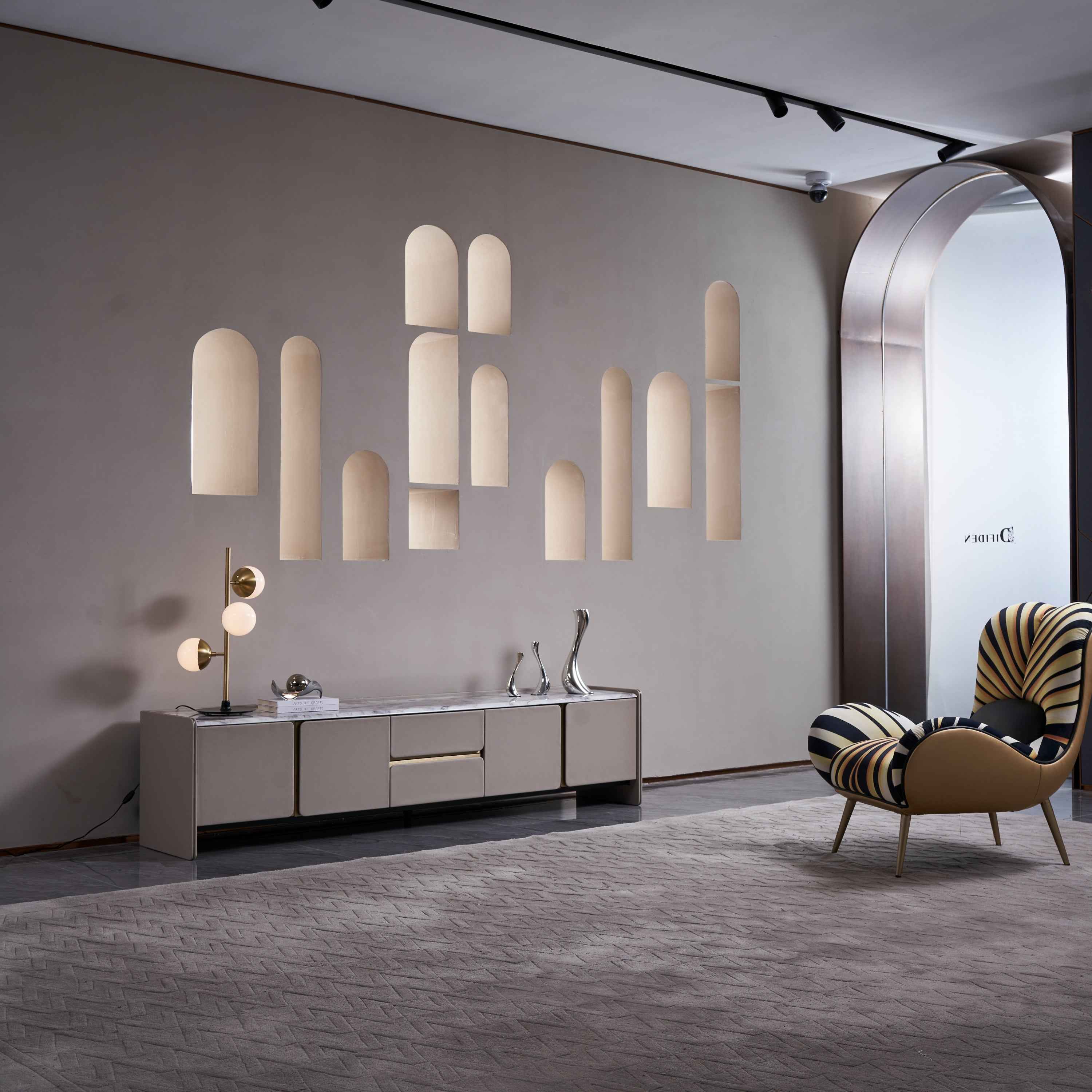 DH-053-1 FLOOR CABINET