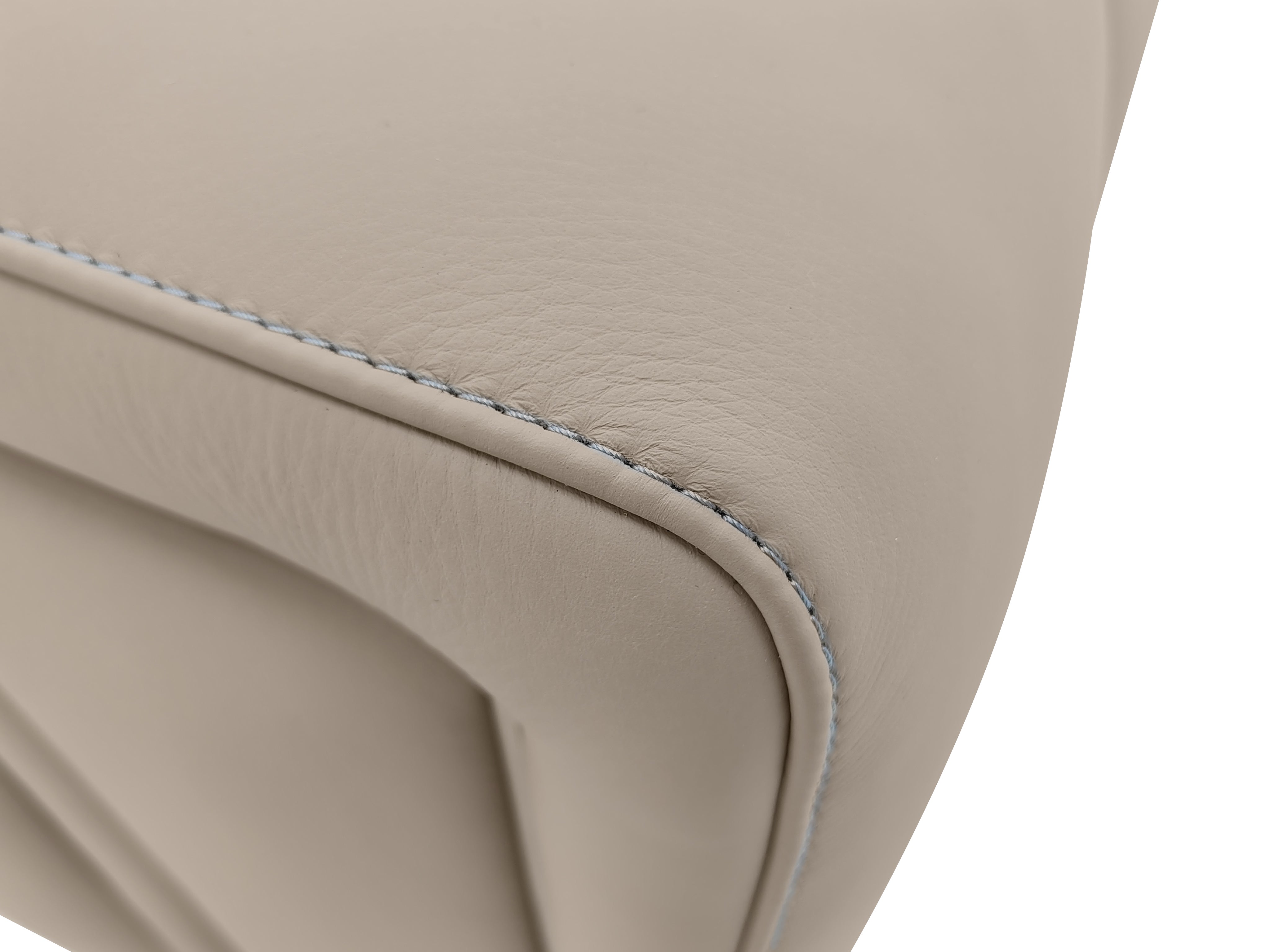 DJ5-076 Four-seater sofa Comfortable and soft to sit on - Chiuchiufurniture