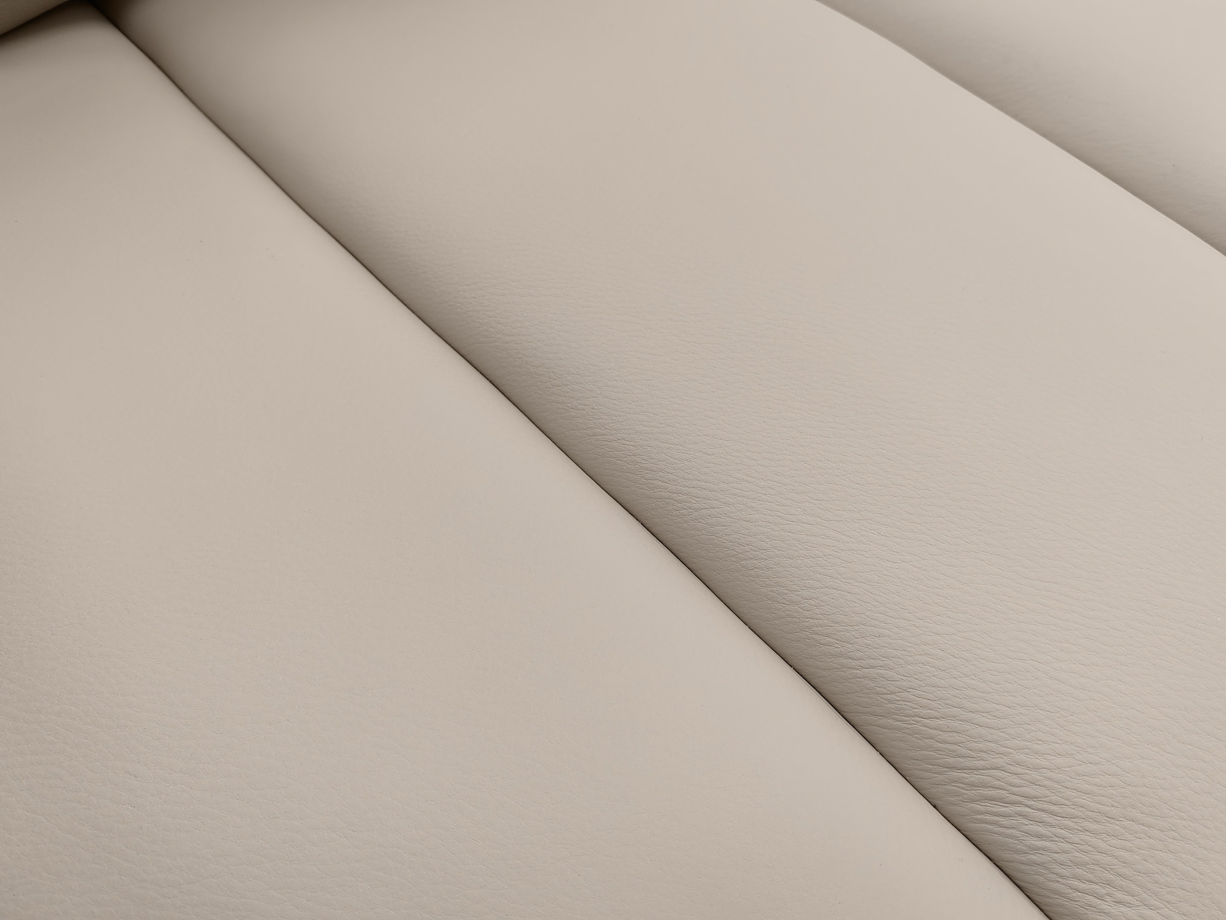 DJ5-076 Four-seater sofa Comfortable and soft to sit on - Chiuchiufurniture