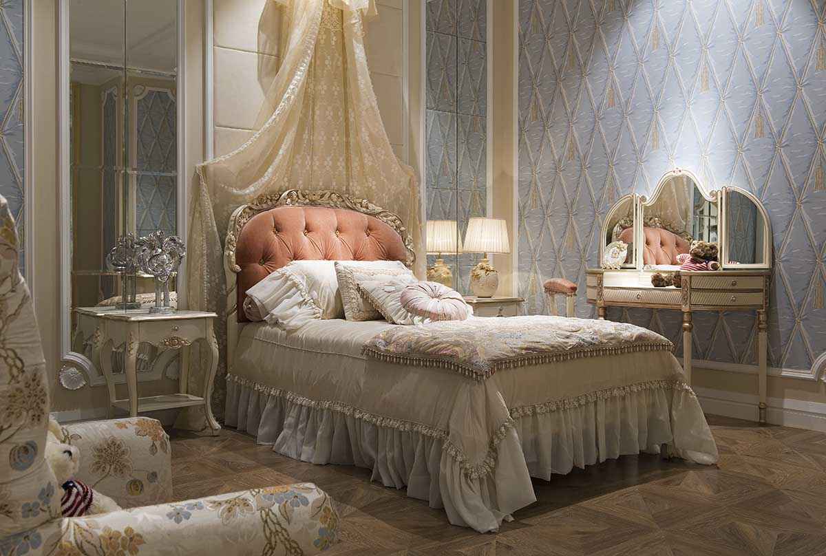 Fv-116 Makeup table (including mirror)