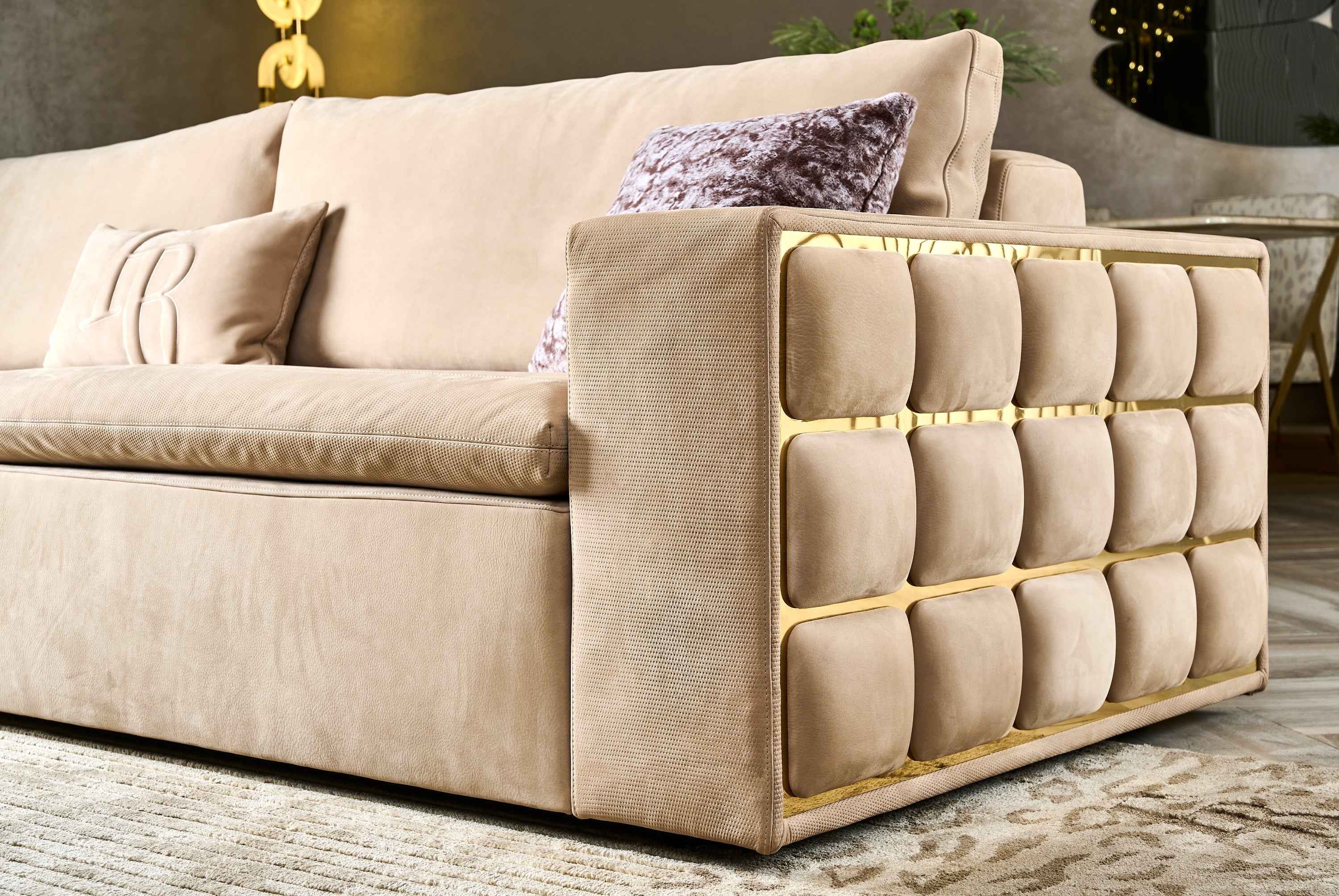FB119SF4 Sofa