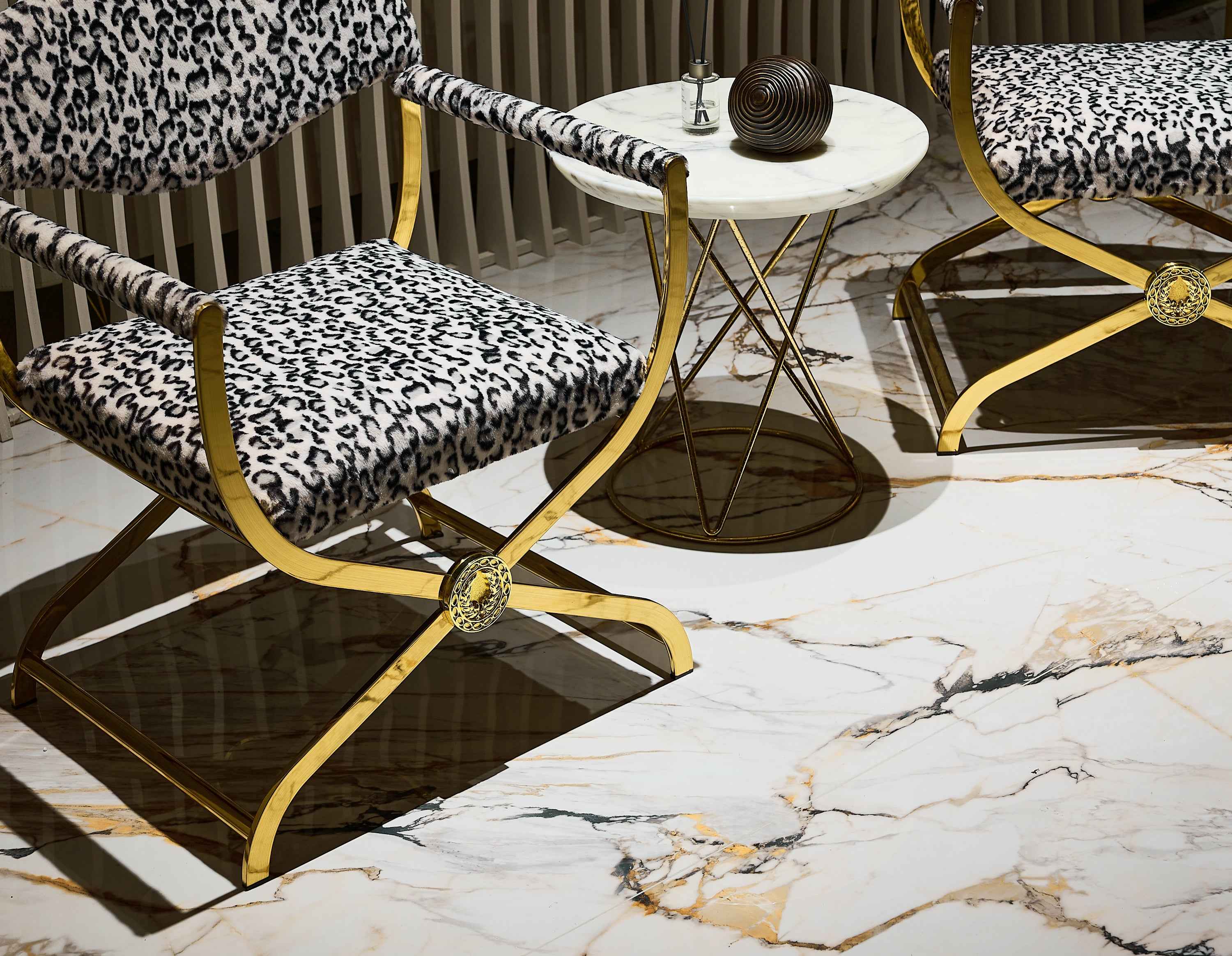 FB122H41 Lounge chair