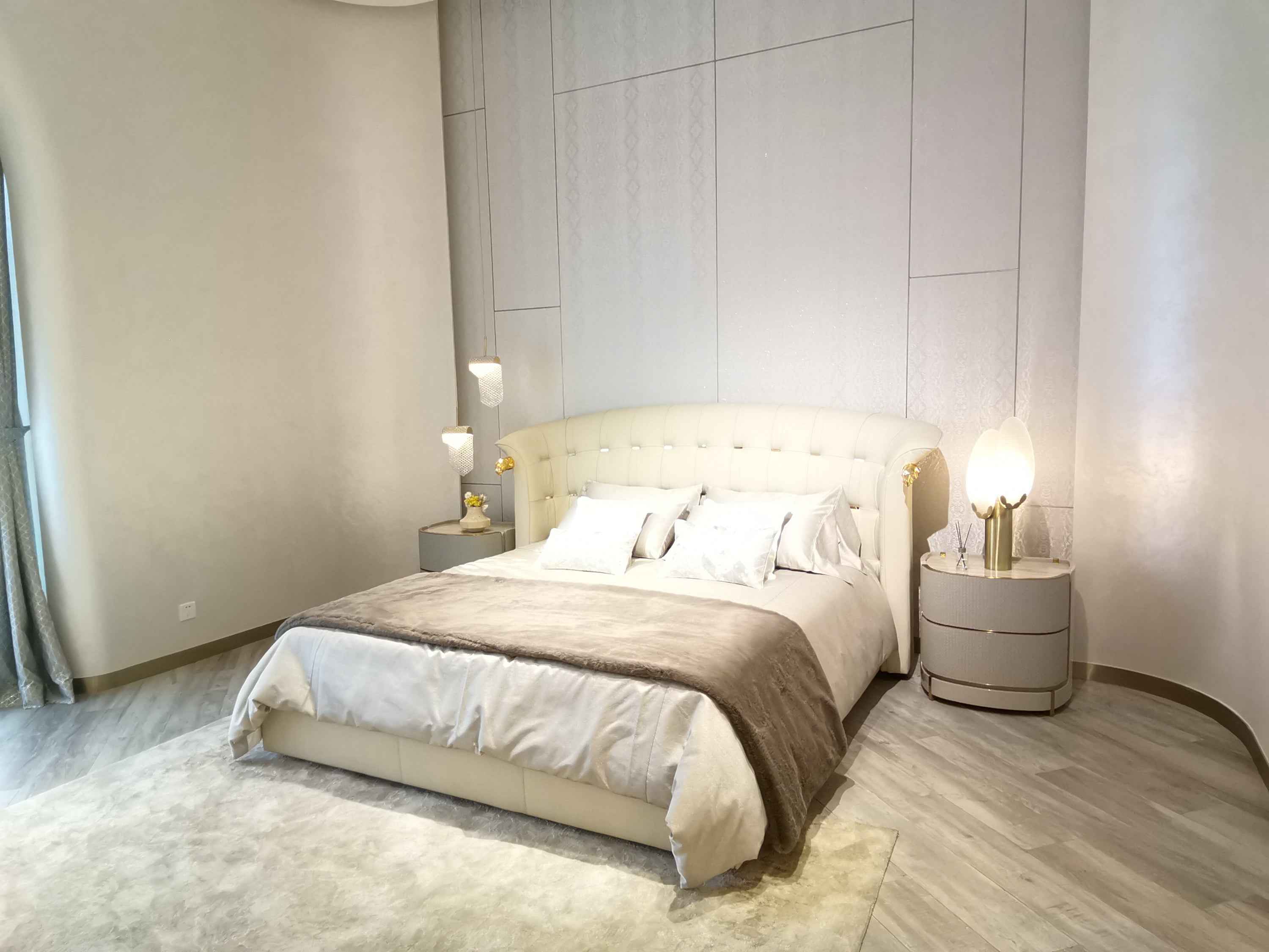 FB205B22B Bedside table