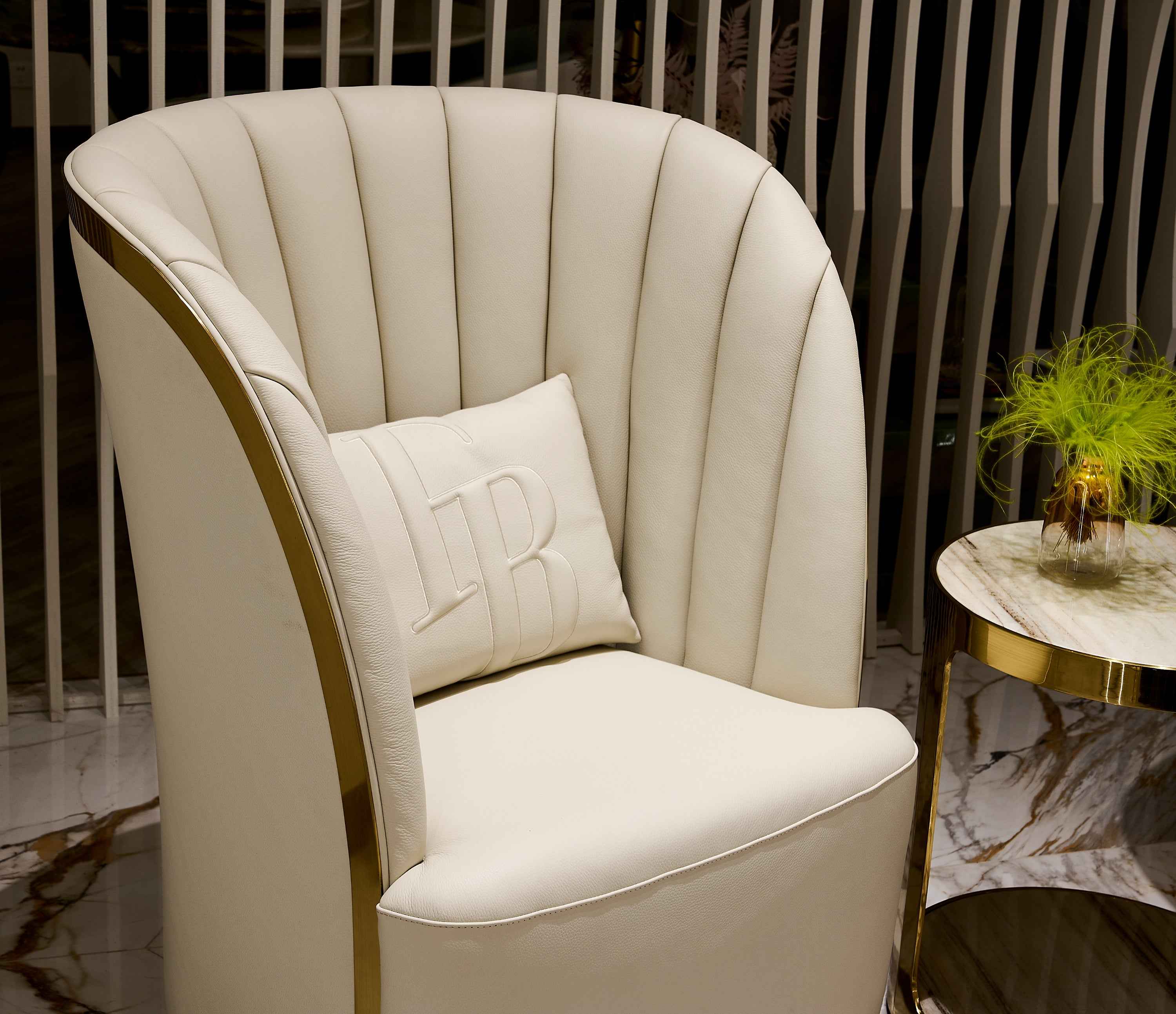 FB130CH Lounge chair