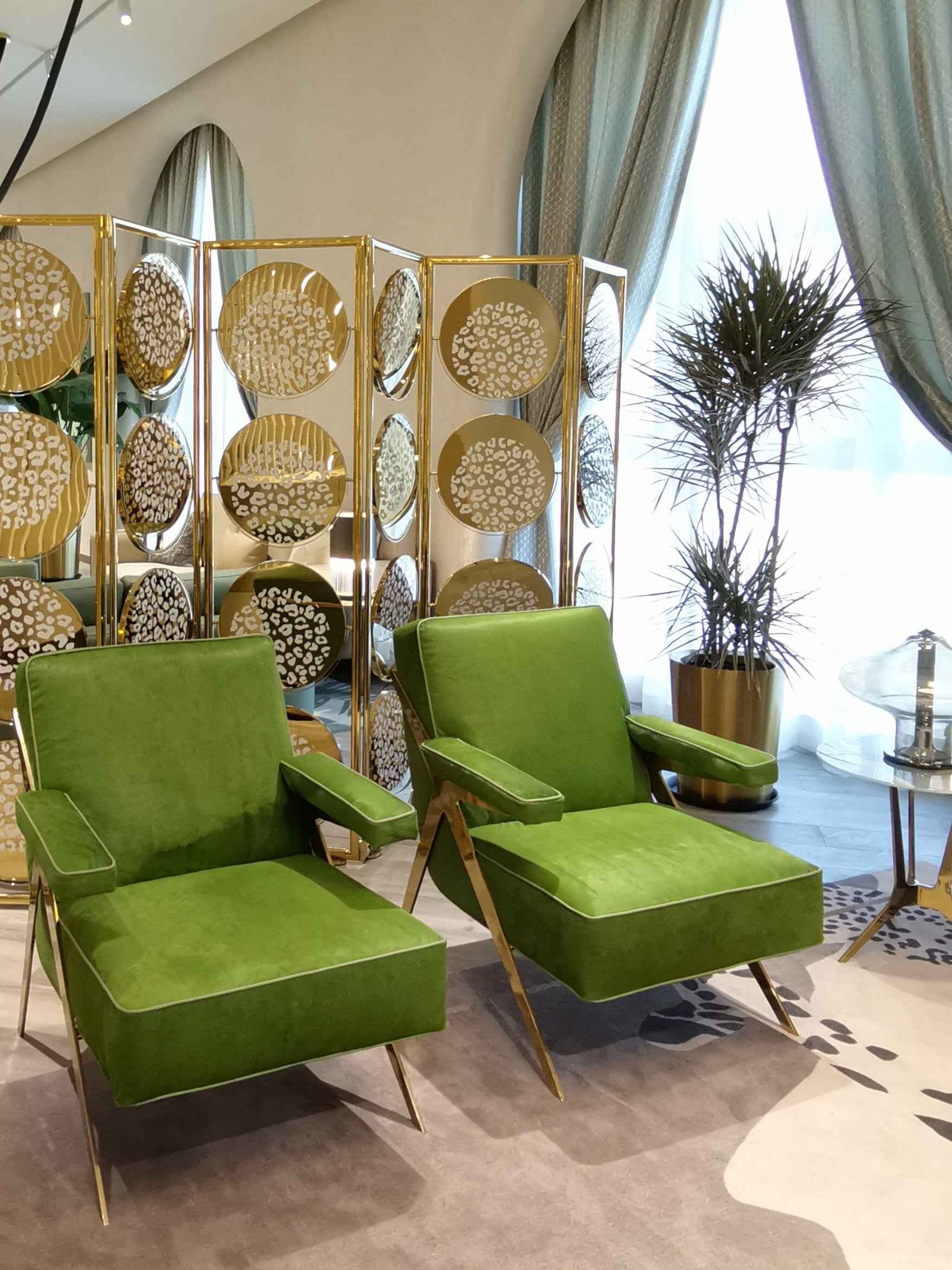 FB133CH Lounge chair