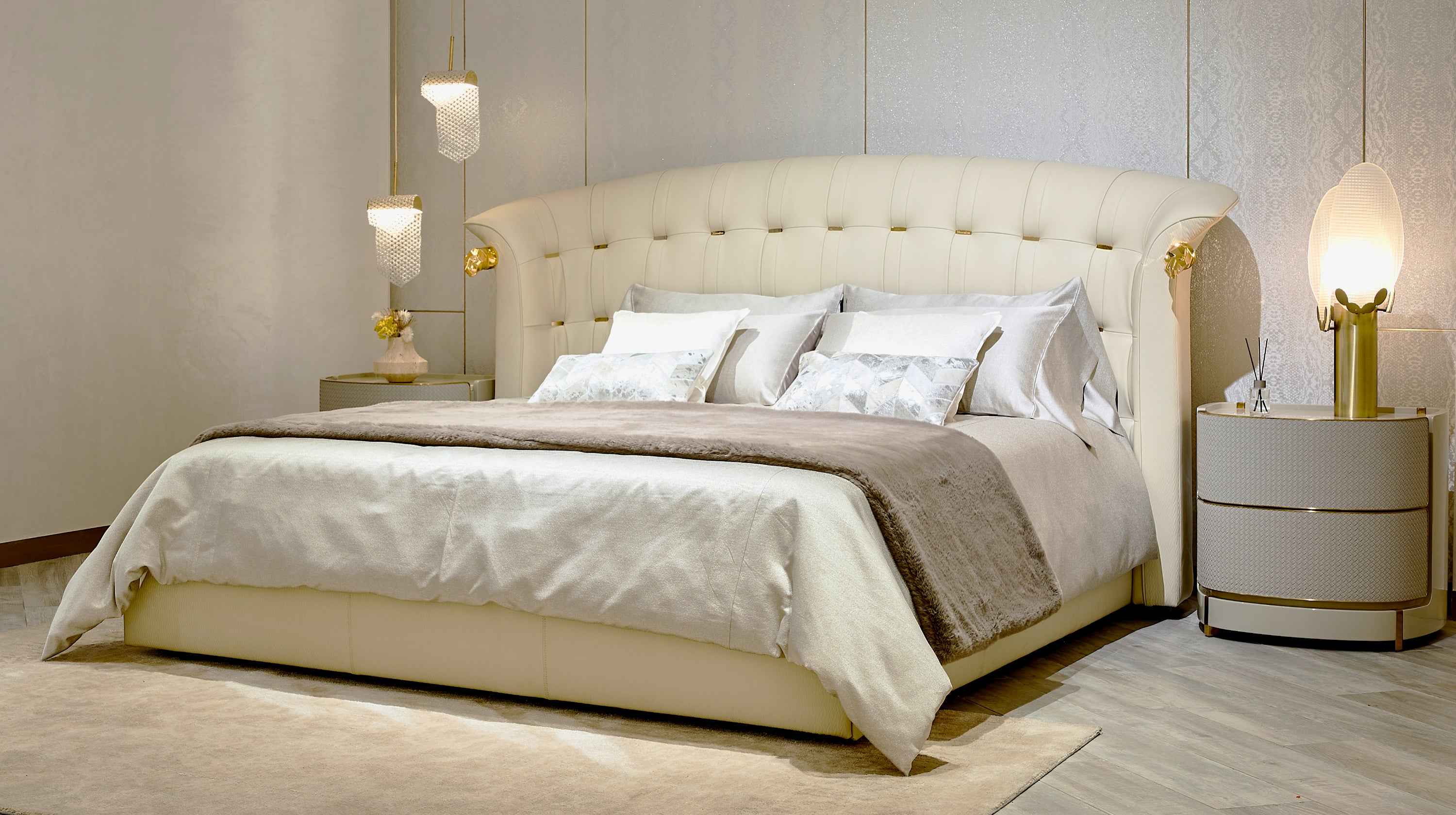 FB205B22B Bedside table