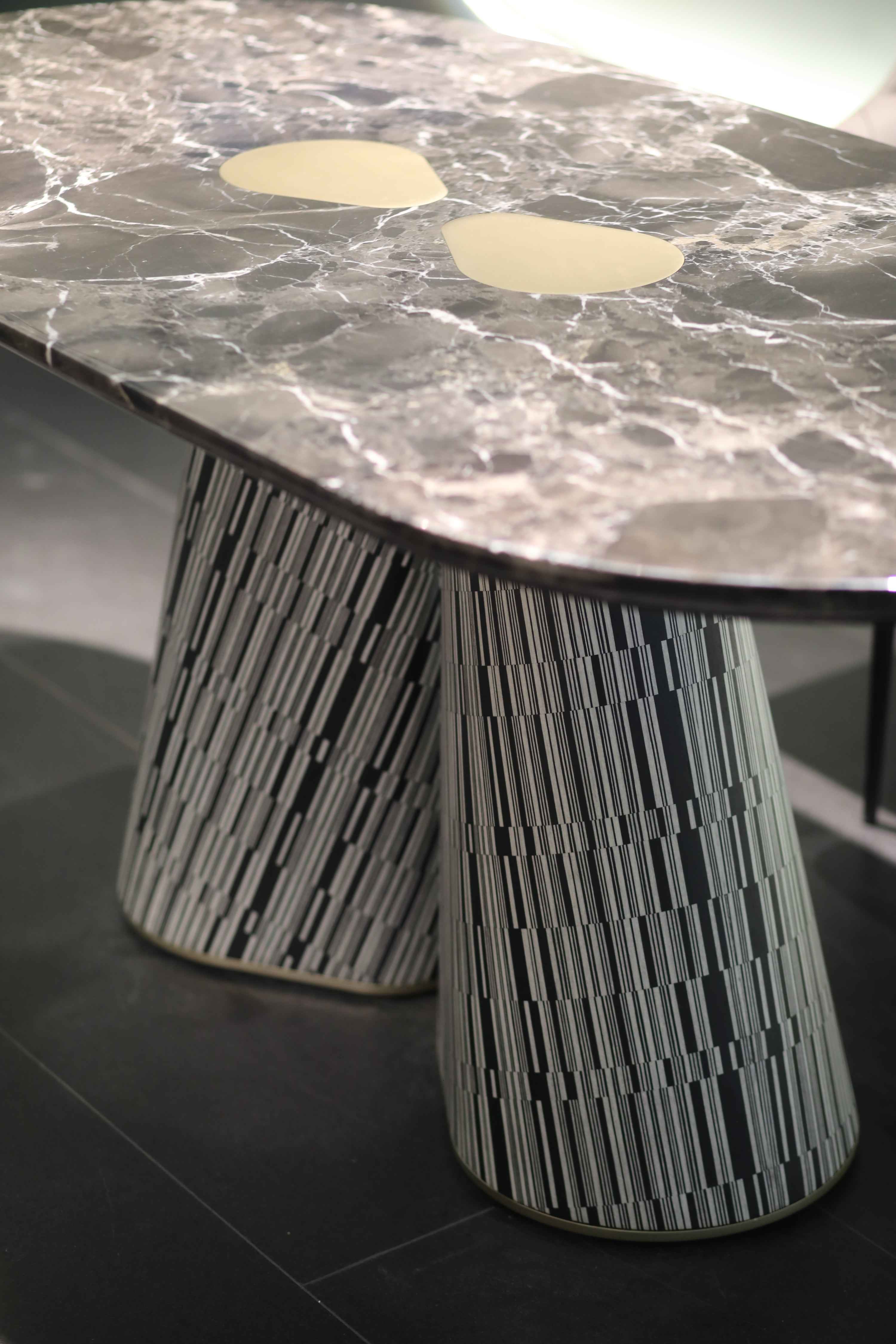 HA-2309-1 Dining table